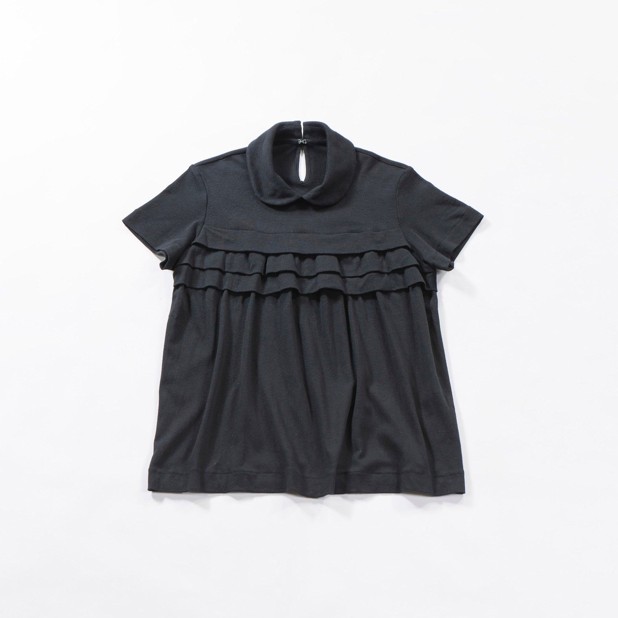 tricot COMME des GARCONS AD2016 Ruffle T-shirt Blouse Round collar Black Tao Kurihara Tao Women's fashion Tops