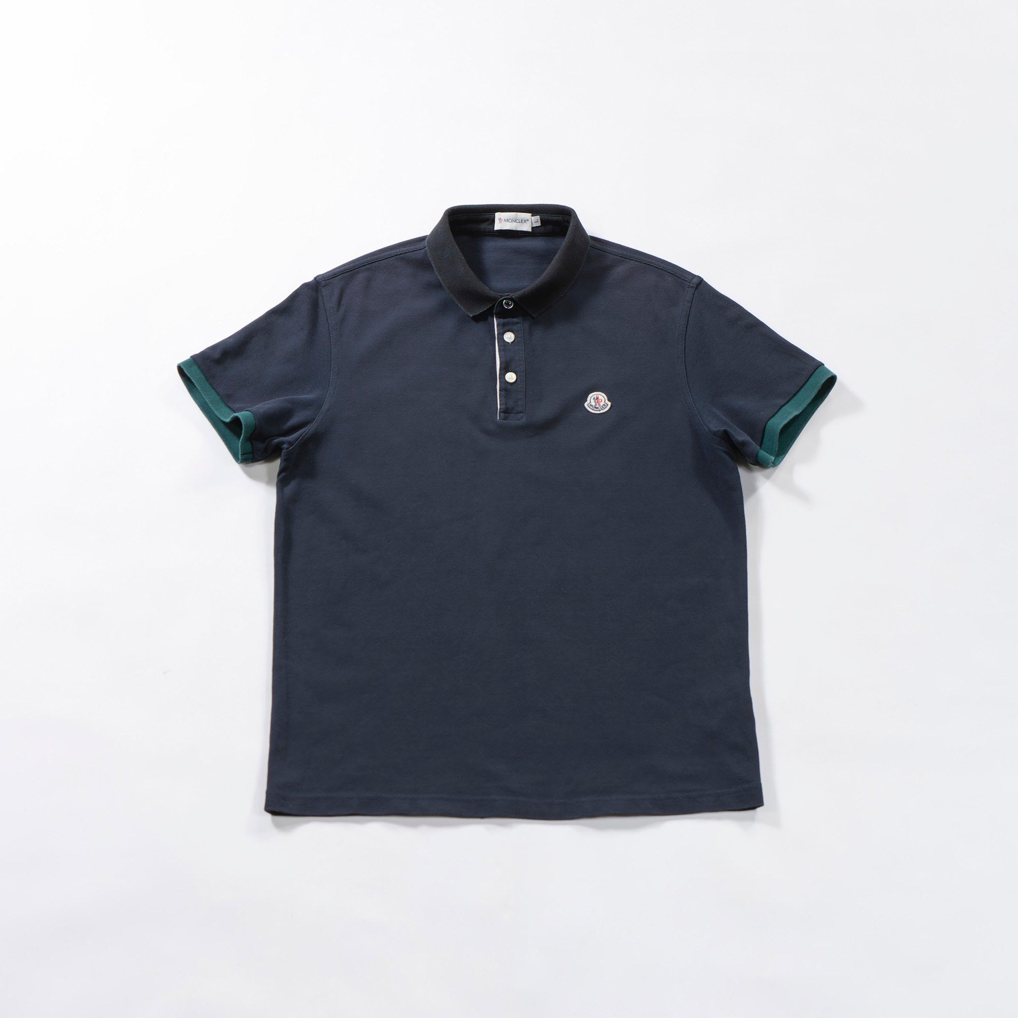 モンクレール MONCLER コットンピケ ポロシャツ 鹿の子 トルコ製 ネイビー コントラストカラー ワンポイント ワッペン メンズトップス