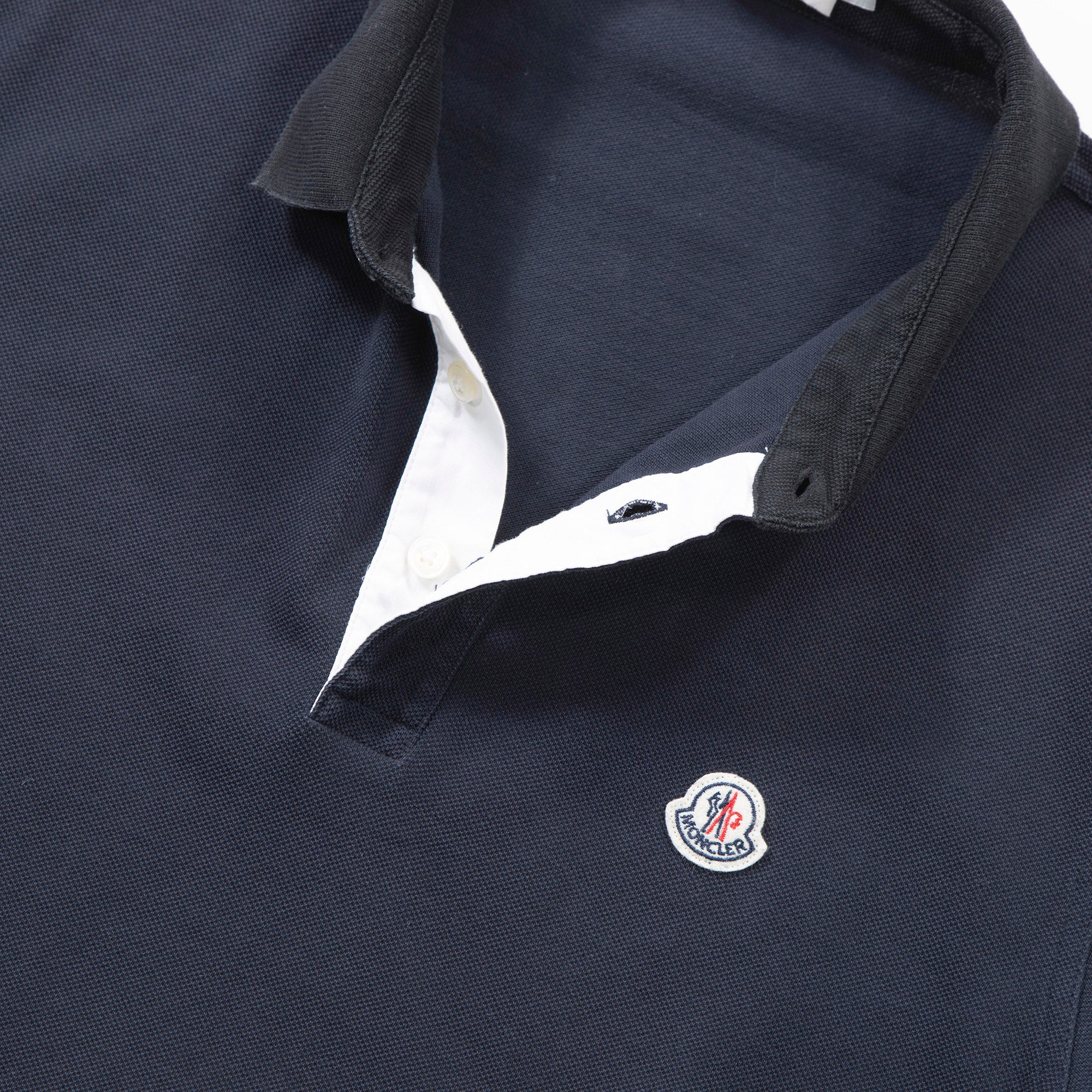 モンクレール MONCLER コットンピケ ポロシャツ 鹿の子 トルコ製 ネイビー コントラストカラー ワンポイント ワッペン メンズトップス