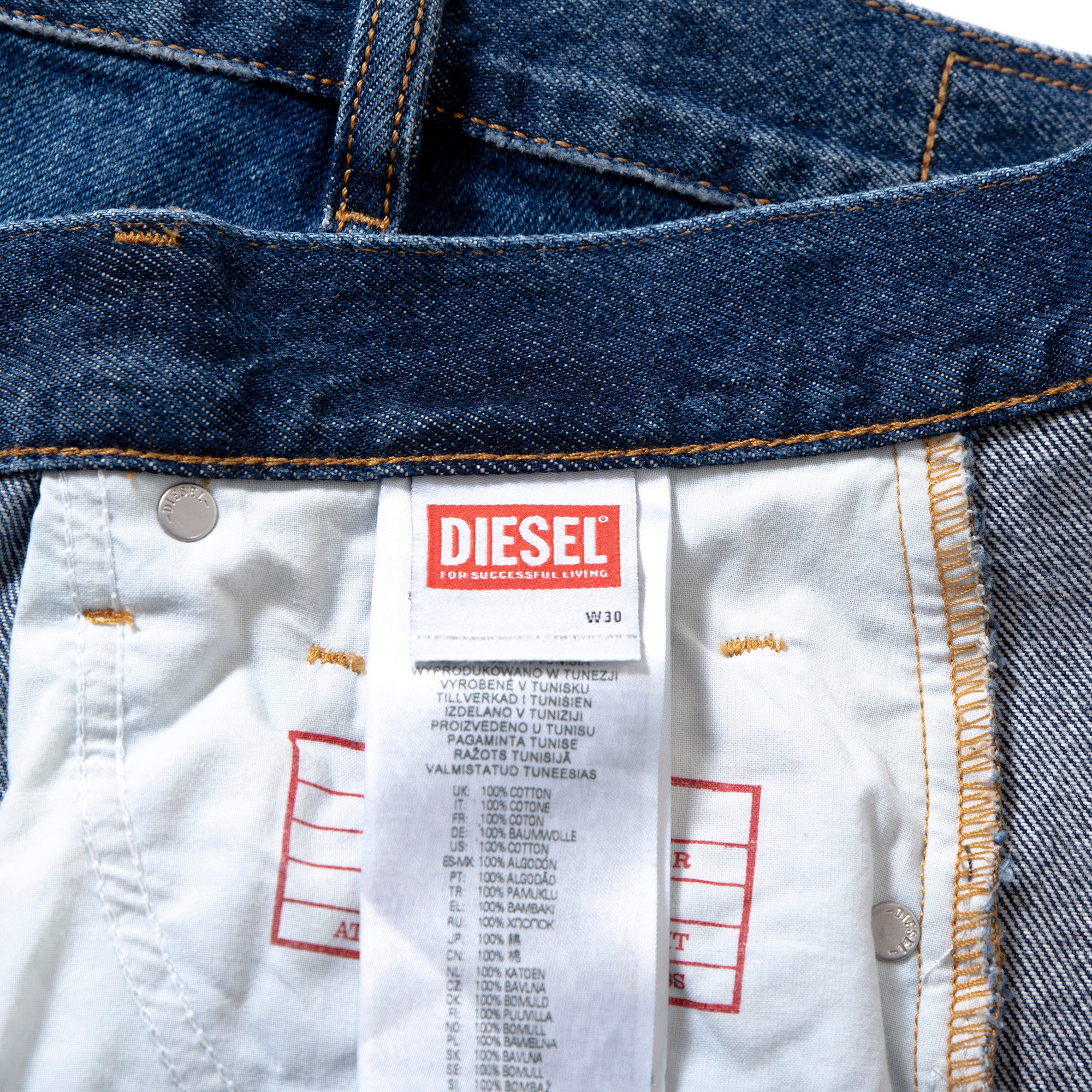 ディーゼル DIESEL 2020 D-VIKER-SP6 5ポケットデニム レギュラーストレート ジーンズ ボタンフライ ヴィンテージ加工 再構築 メンズ