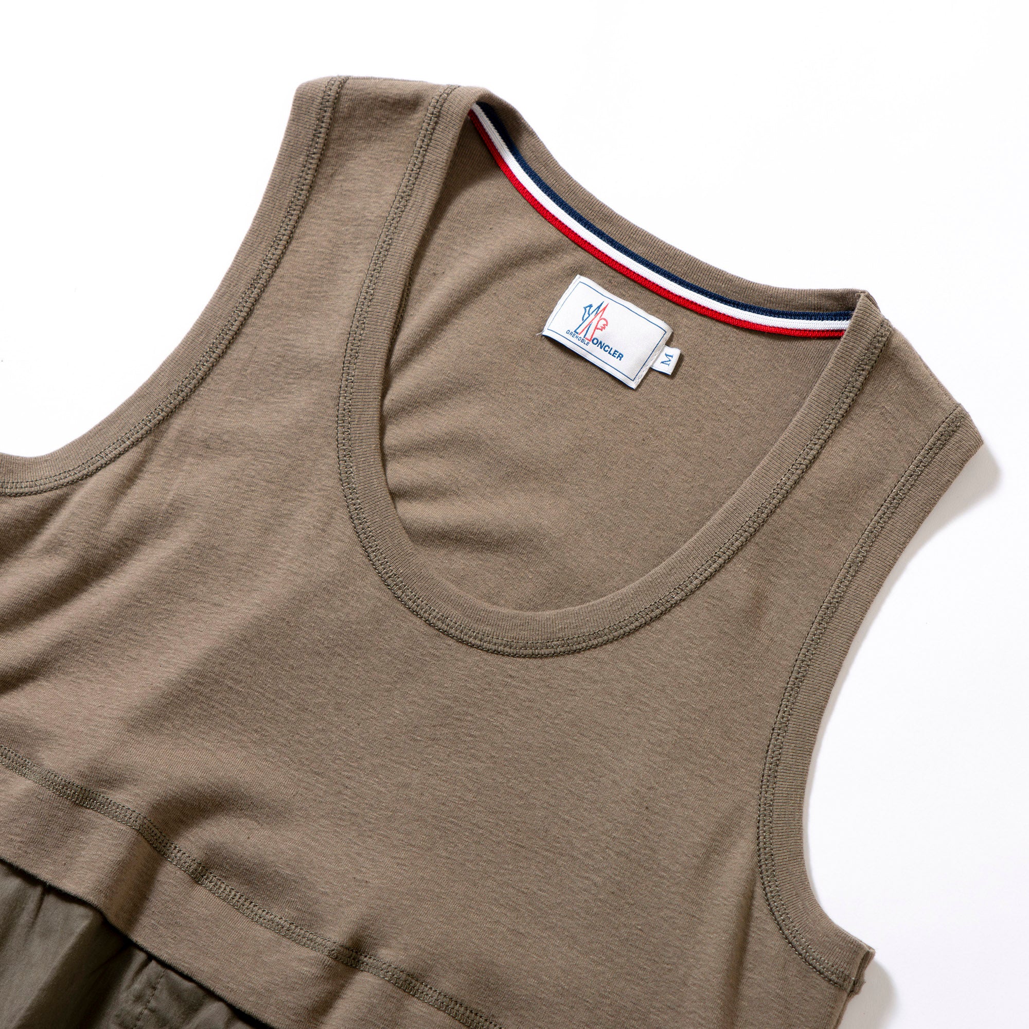 モンクレール MONCLER ノースリーブトップス カーキ 再構築 ミリタリー アウトドア カジュアル Tシャツ レディースファッション トップス
