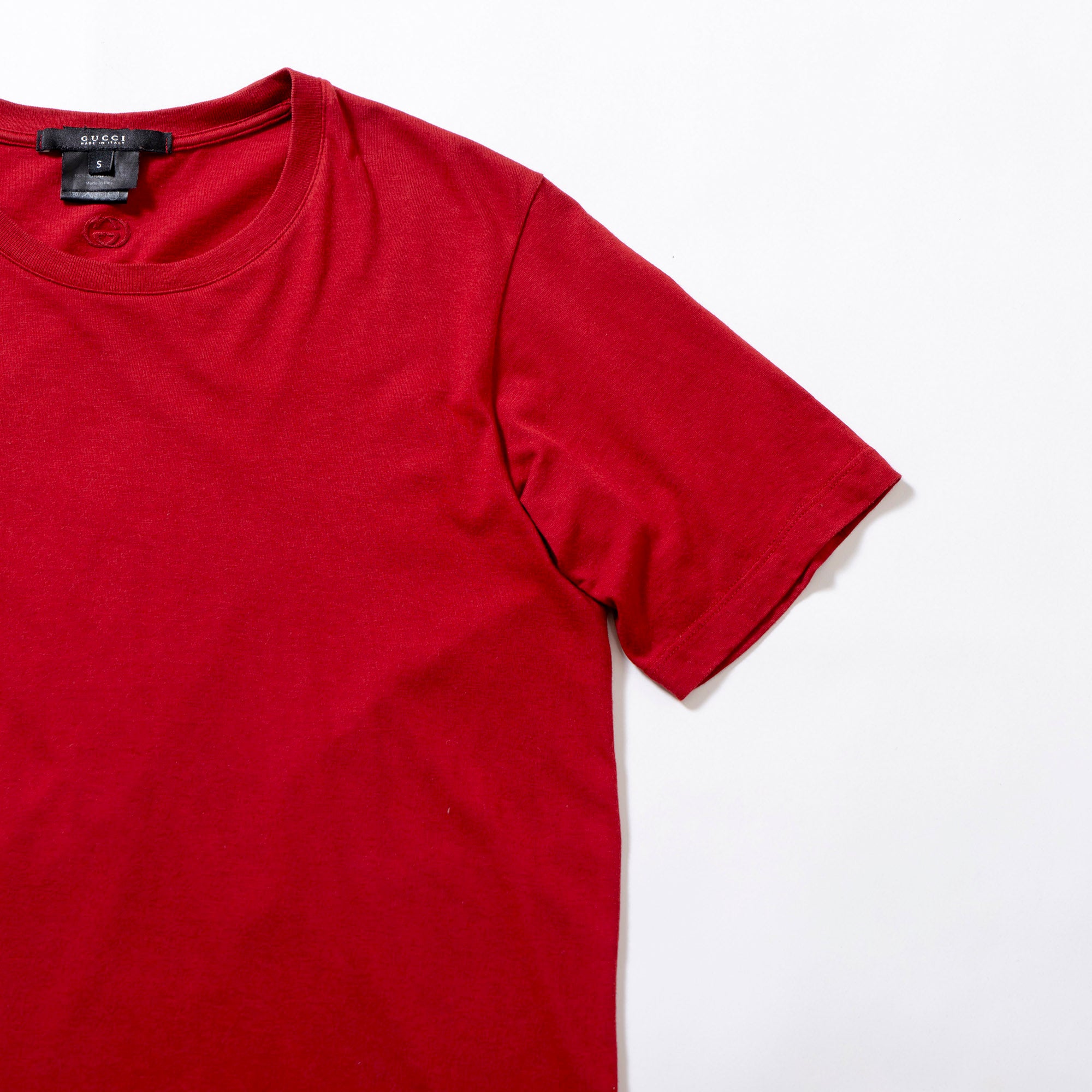 グッチ GUCCI クルーネックTシャツ レッド 刺繍ロゴ コットン カットソー メンズファッション メンズトップス レディース ユニセックス