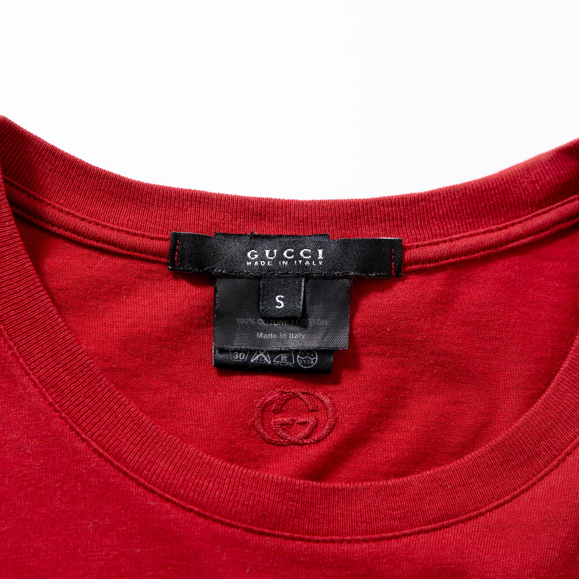 グッチ GUCCI クルーネックTシャツ レッド 刺繍ロゴ コットン カットソー メンズファッション メンズトップス レディース ユニセックス