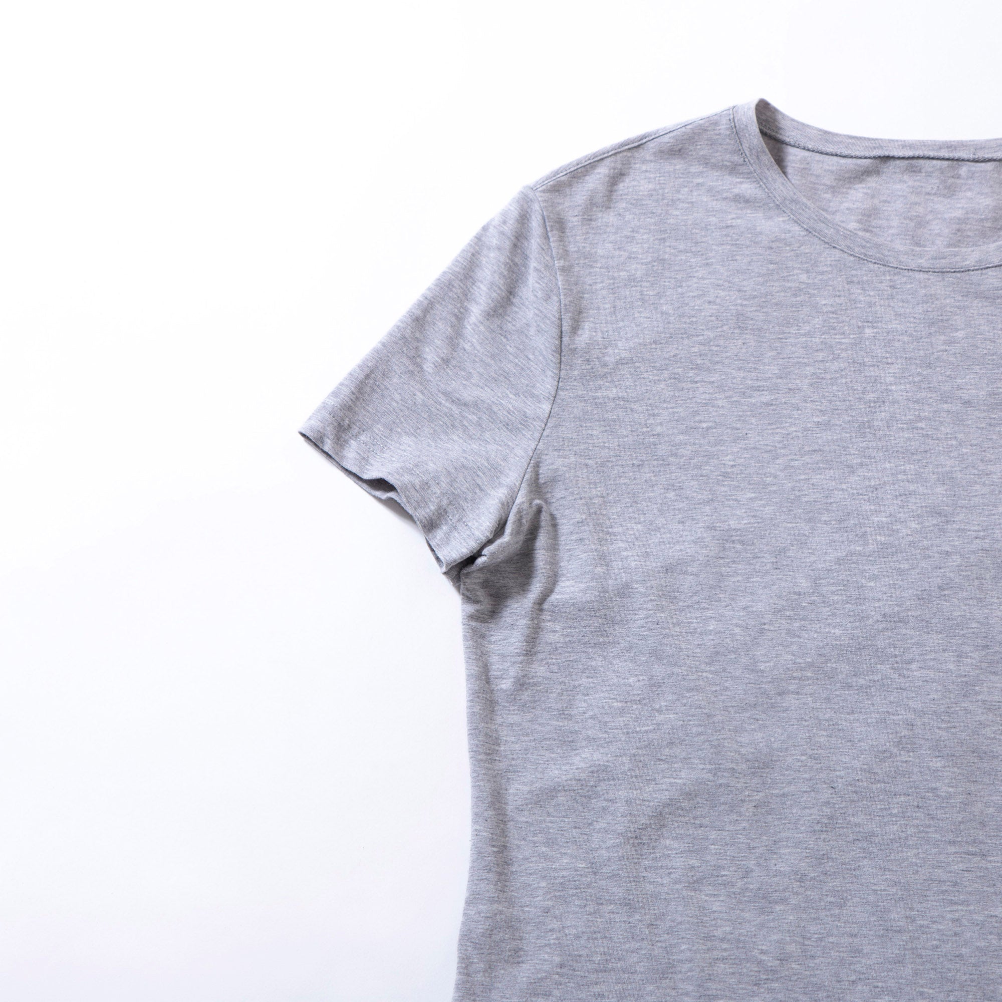 プラダ PRADA SPORT クルーネック Tシャツ ショートスリーブ グレー ロゴパッチ 半袖 ポケットTシャツ カットソー レディース メンズ
