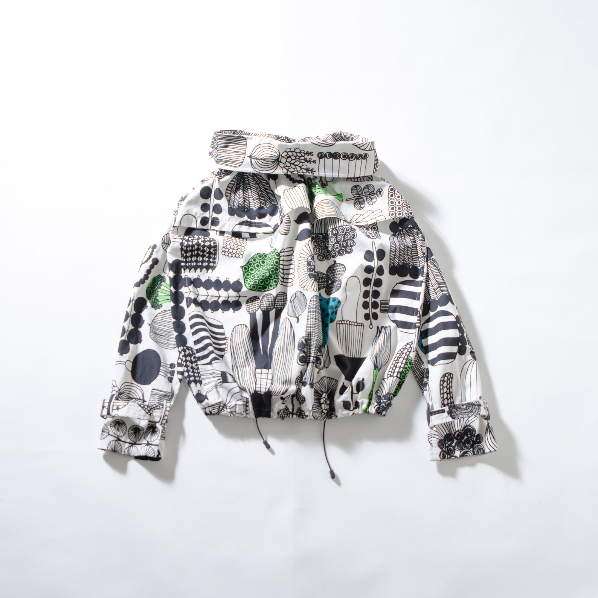 Junya Watanabe COMME des GARÇONS × marimekko jacket from Junya Watanabe's 2018SS collection