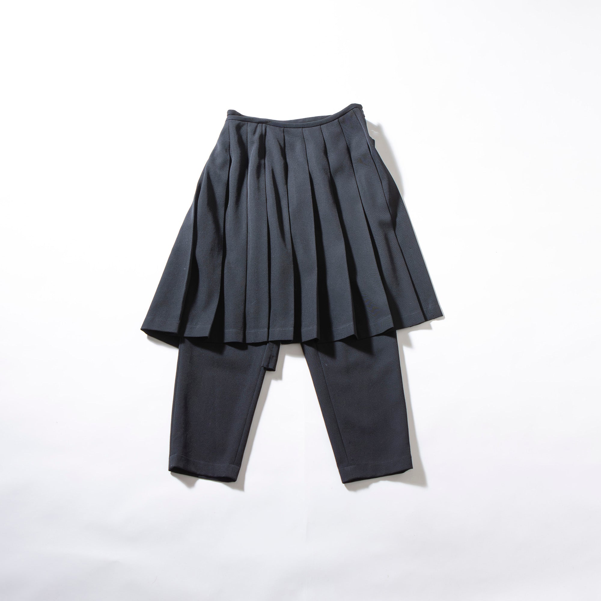 Comme des Garçons robe de chambre skirt-docking pants, AD1998, made in Japan, 100% wool, black, women's, reconstructed.