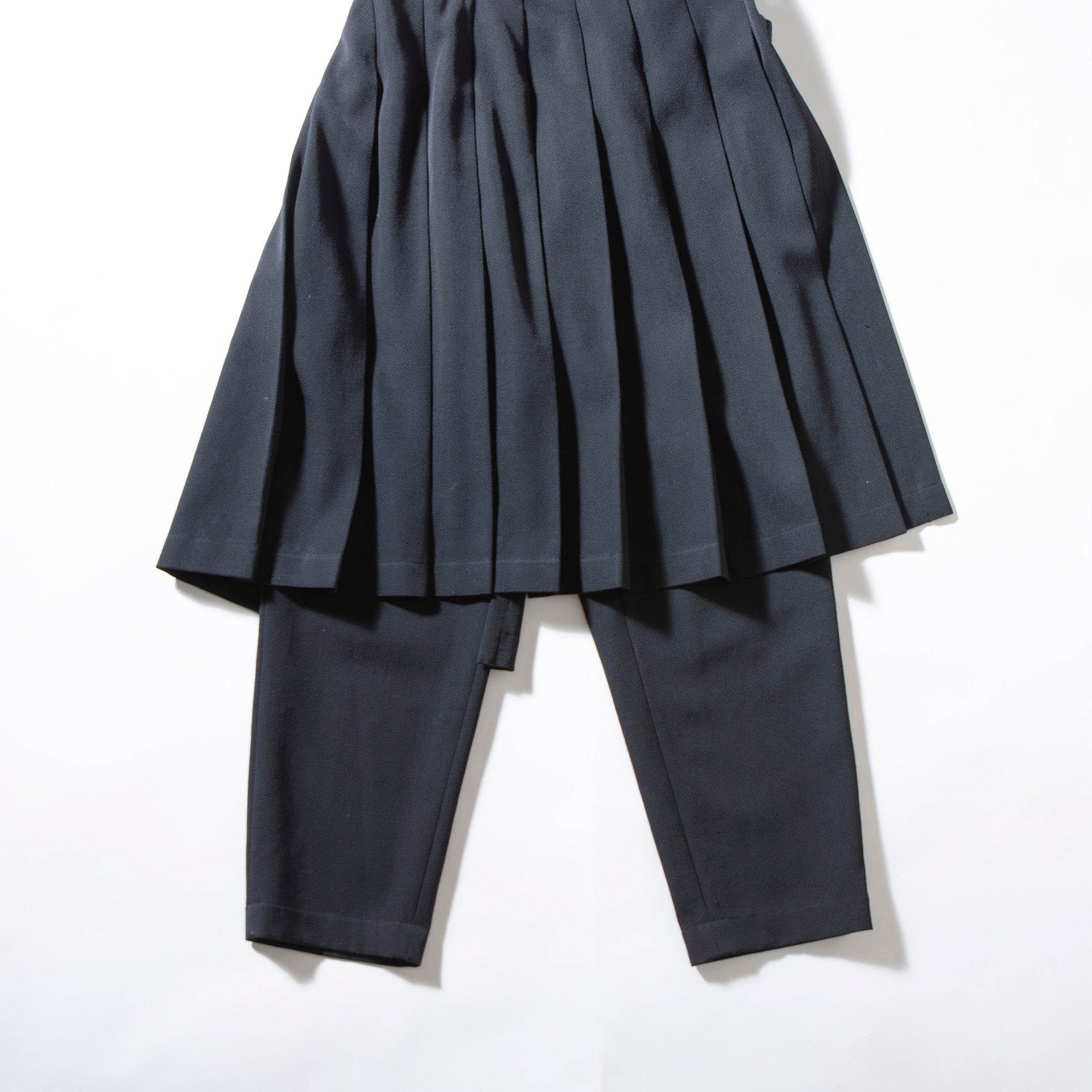 Comme des Garçons robe de chambre skirt-docking pants, AD1998, made in Japan, 100% wool, black, women's, reconstructed.