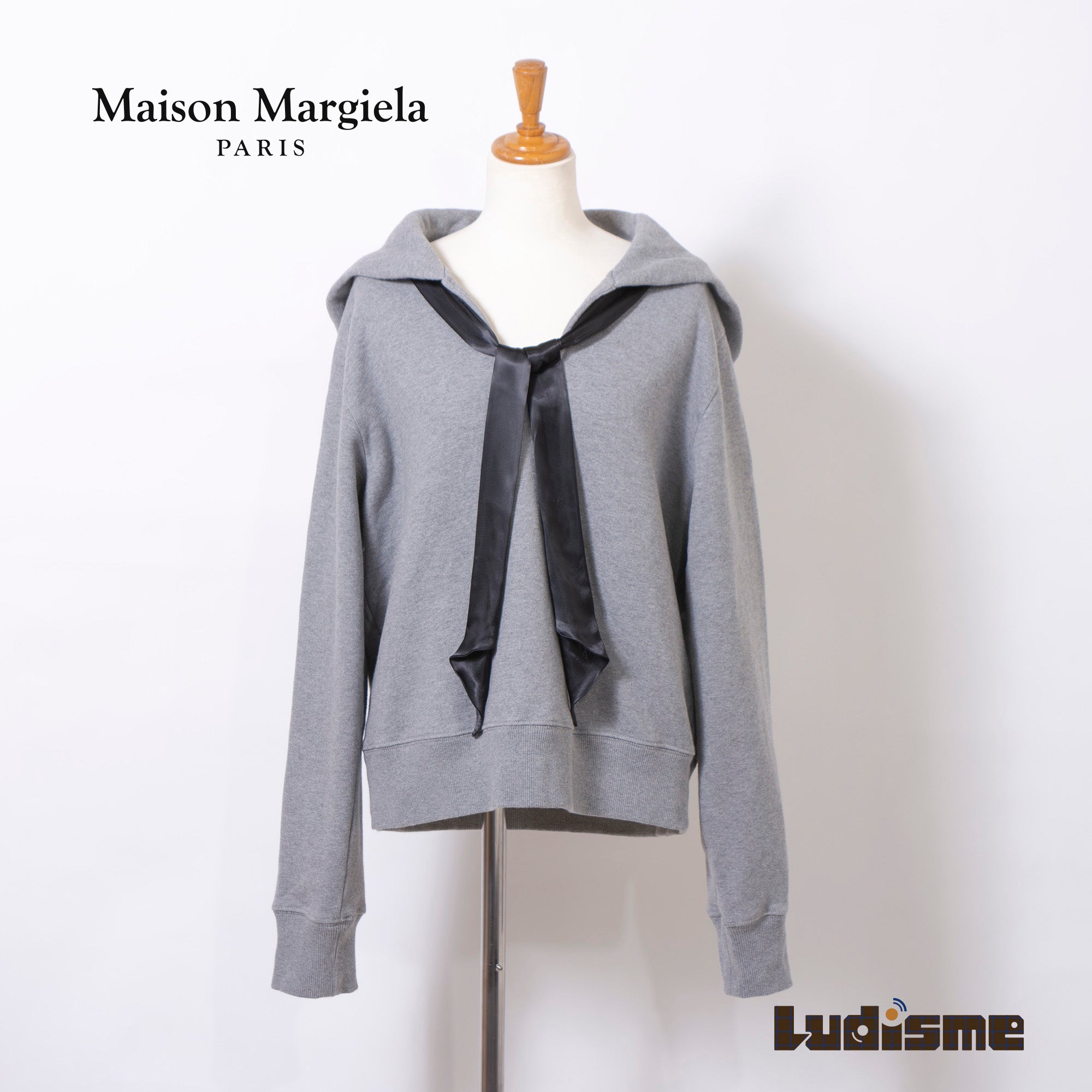 MM6 Maison Margiela fleece-lined hoodie in gray with a sailor collar and satin ribbon, size S.