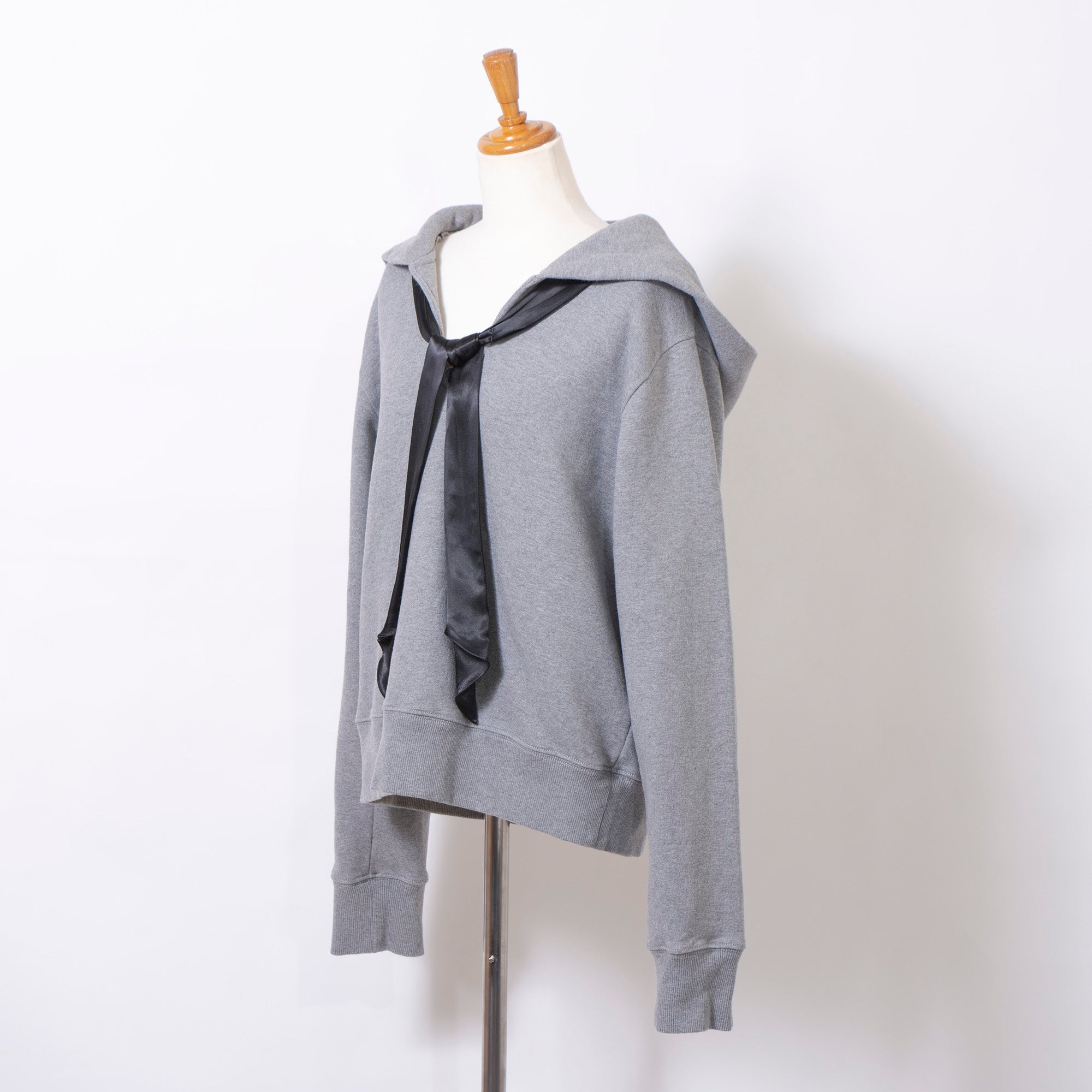 MM6 Maison Margiela fleece-lined hoodie in gray with a sailor collar and satin ribbon, size S.