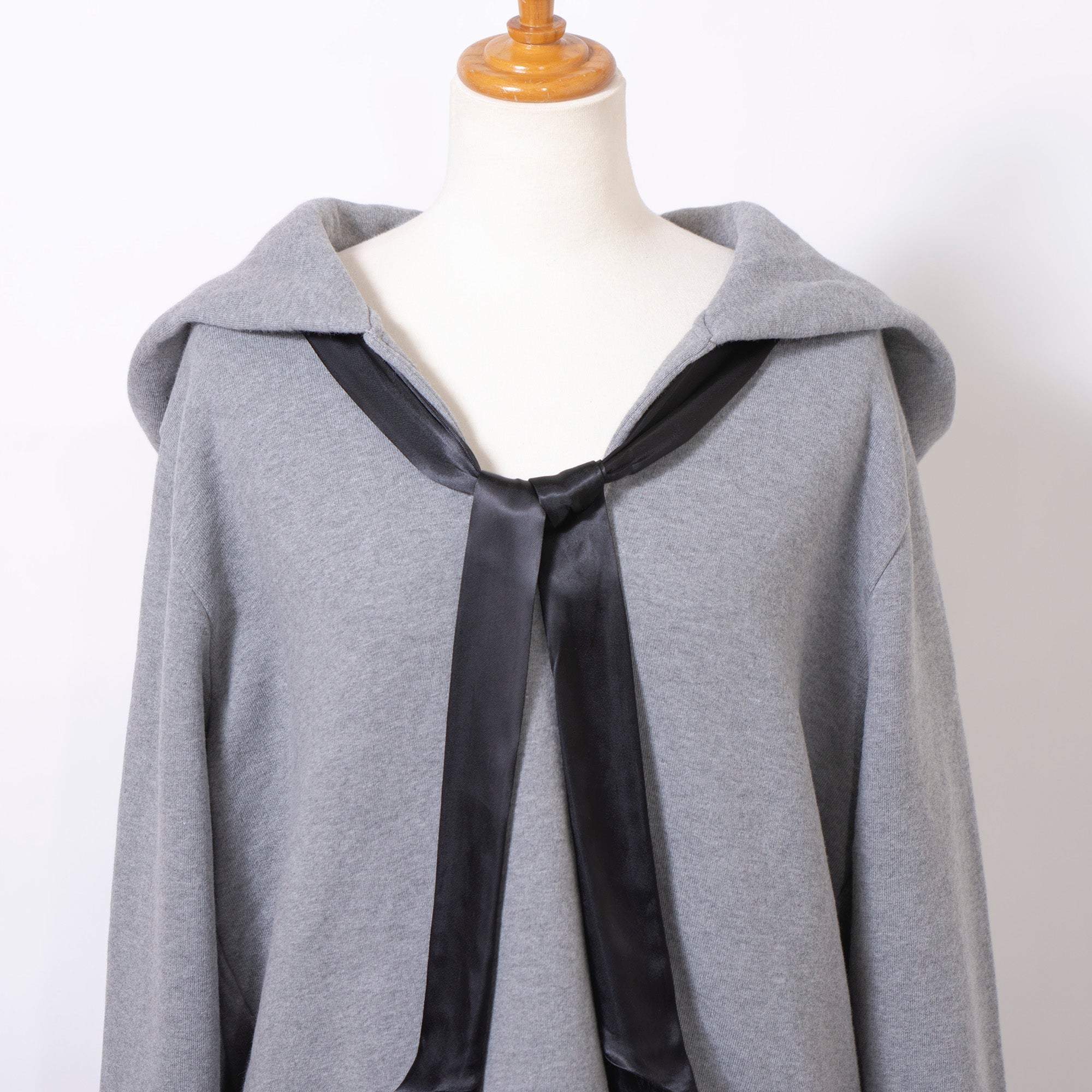 MM6 Maison Margiela fleece-lined hoodie in gray with a sailor collar and satin ribbon, size S.