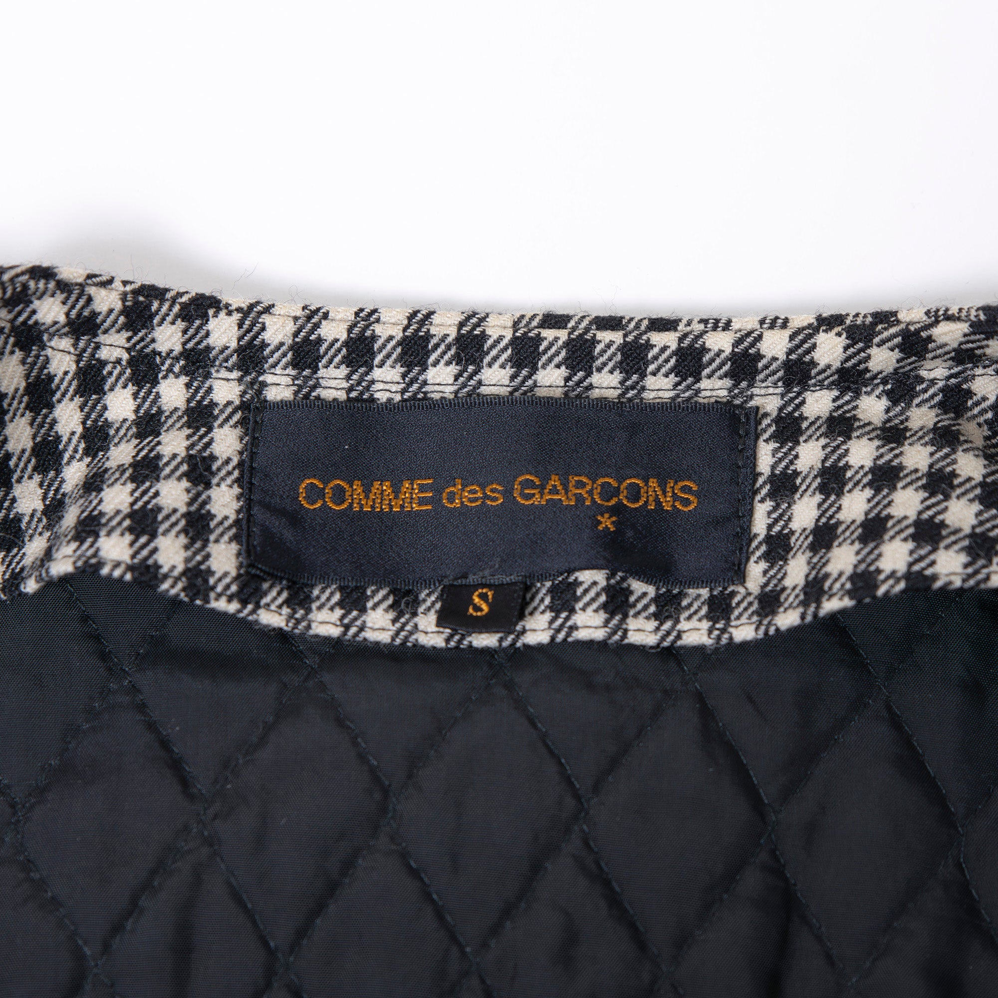 Comme des Garçons collarless jacket AD1989 with liner, archive Rei Kawakubo houndstooth check pattern short blouson