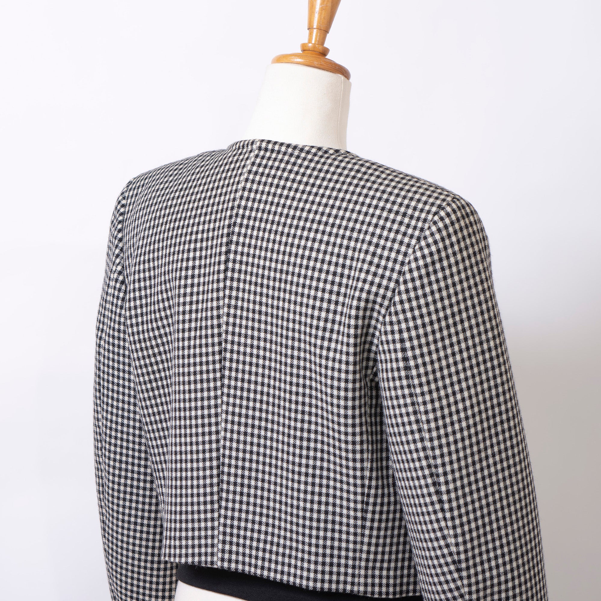 Comme des Garçons collarless jacket AD1989 with liner, archive Rei Kawakubo houndstooth check pattern short blouson