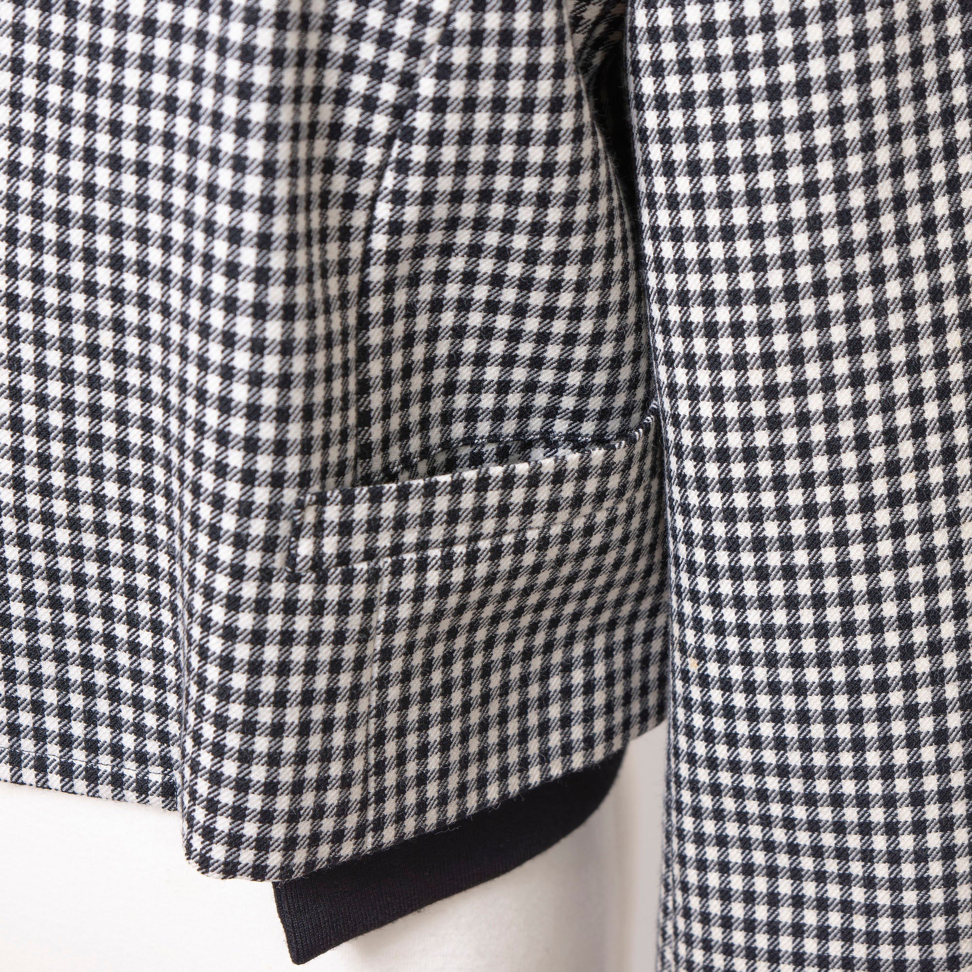 Comme des Garçons collarless jacket AD1989 with liner, archive Rei Kawakubo houndstooth check pattern short blouson