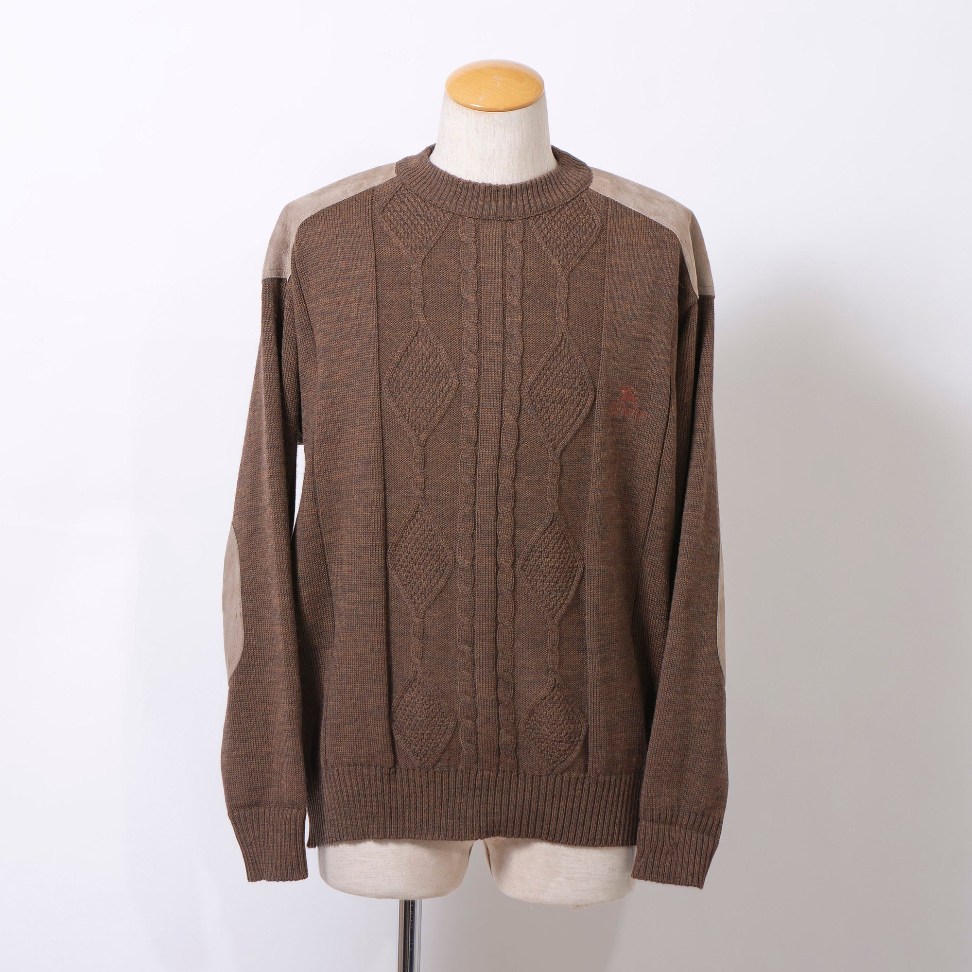 Burberry cable knit sweater with suede accents, shoulder and elbow patches, and an embroidered logo. Brown, size L. Made in England. Wool. 90s. Men's.