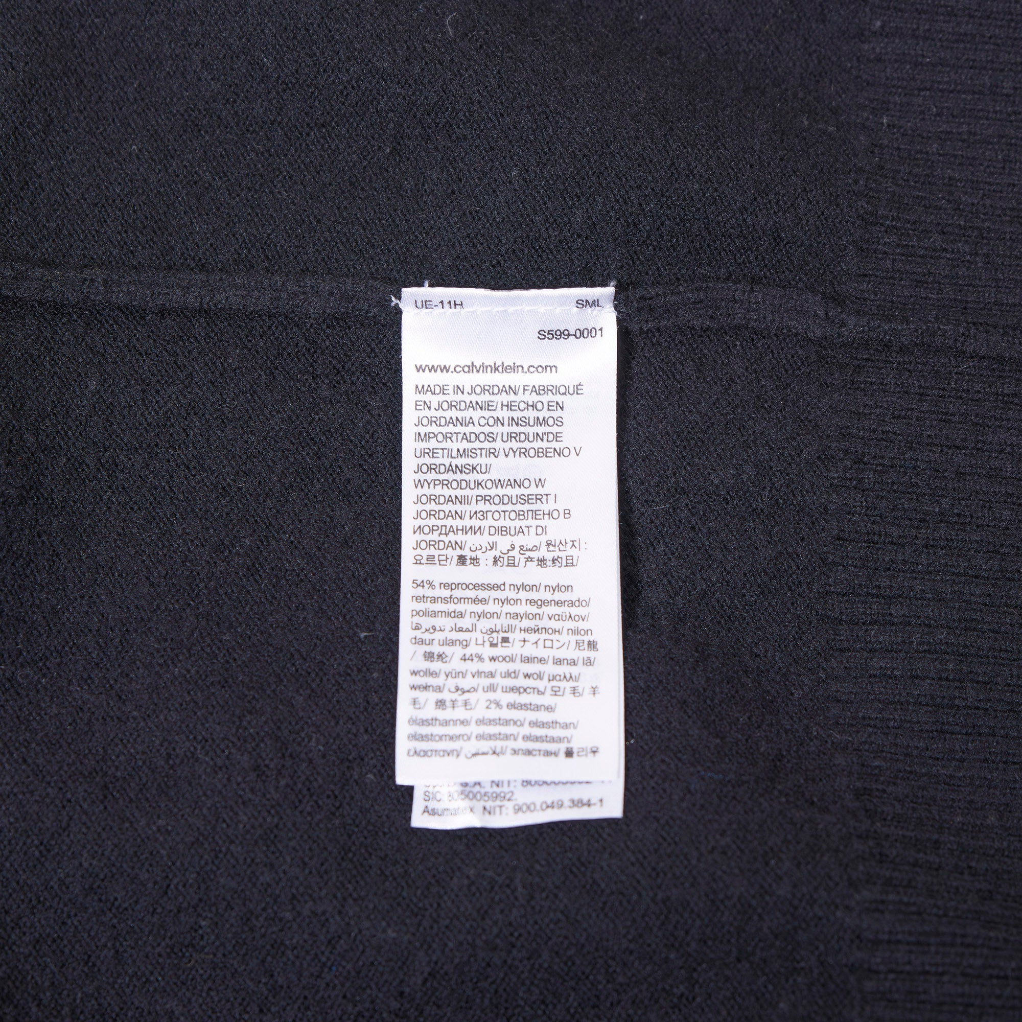 Calvin Klein V-neck knit sweater with logo embroidery and a single point, black, size L, unisex, long-sleeved top for men and women.