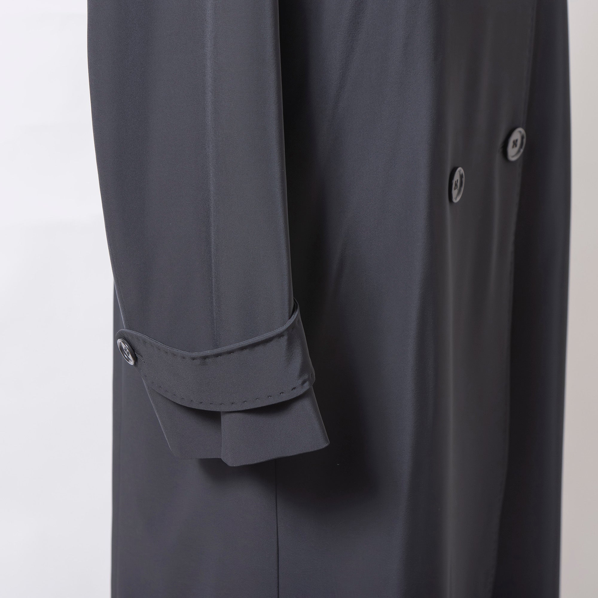 マックスマーラ MaxMara トレンチコート ダブル ブラック 光沢あり ステッチ イタリア製 ポリエステル ポリウレタン アウター ロングコート