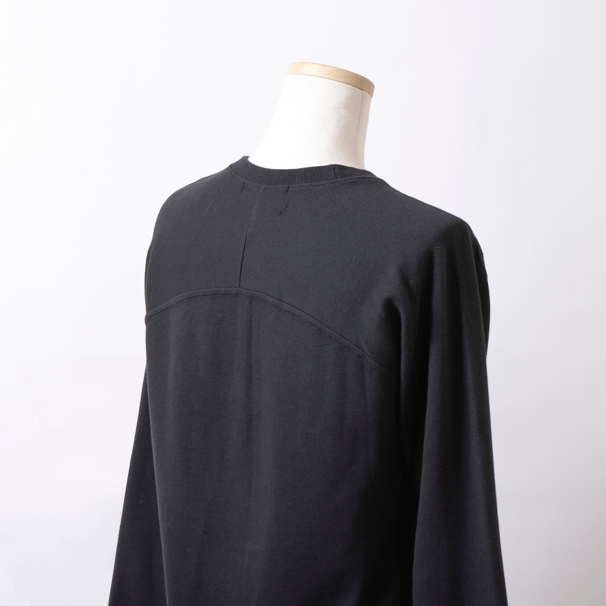 プラダ PRADA SPORTS ロングスリーブ Tシャツ ラグランスリーブ 刺繍ロゴ ブラック 長袖 コットン100 イタリア製 ロゴパッチ ユニセックス