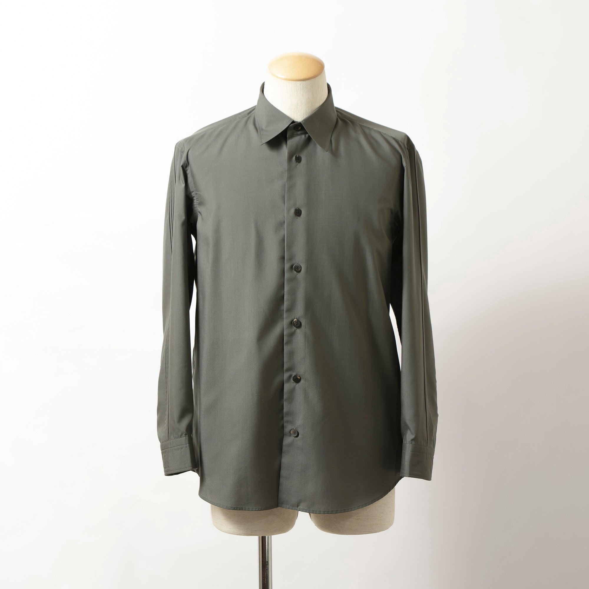 イッセイミヤケ ISSEY MIYAKE MEN ロングスリーブシャツ モスグリーン カーキ プリーツ入り ポリエステル 長袖 IM MEN ドレスシャツ