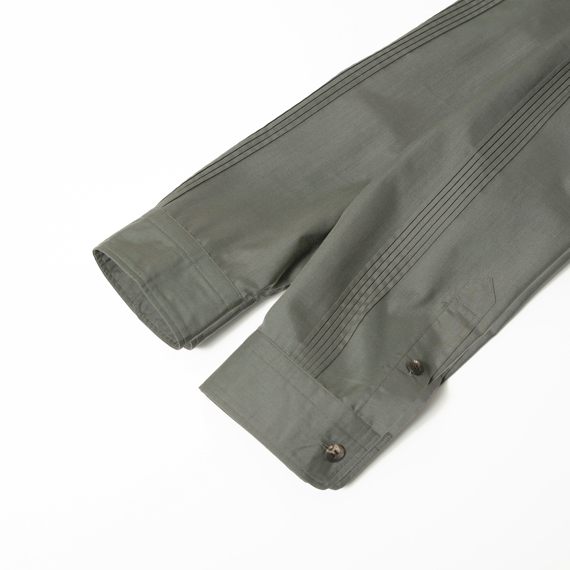 イッセイミヤケ ISSEY MIYAKE MEN ロングスリーブシャツ モスグリーン カーキ プリーツ入り ポリエステル 長袖 IM MEN ドレスシャツ