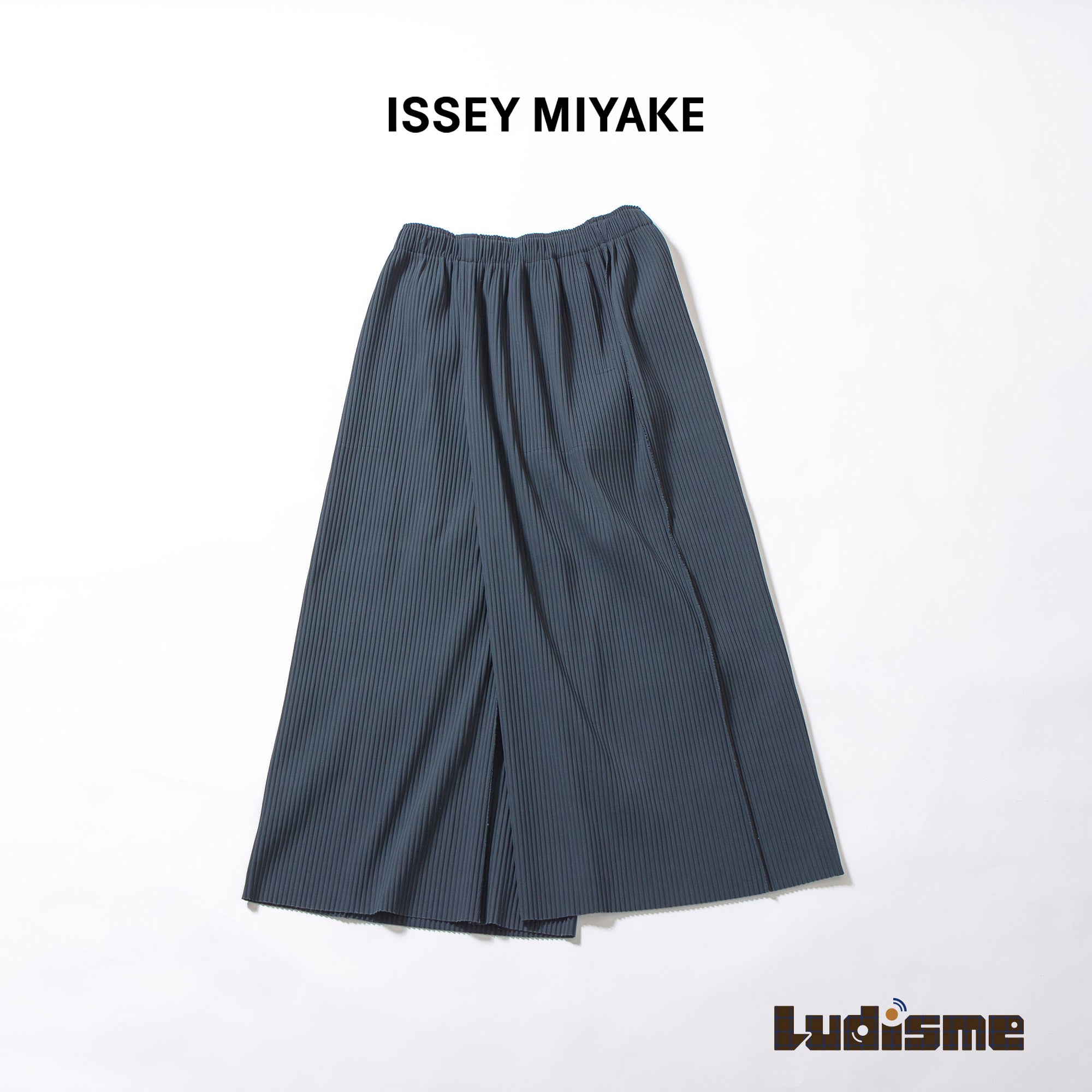 イッセイミヤケ me ISSEY MIYAKE ワイドプリーツパンツ インディゴ ニットプリーツ レディース ニットパンツ ワイドパンツ 袴パンツ