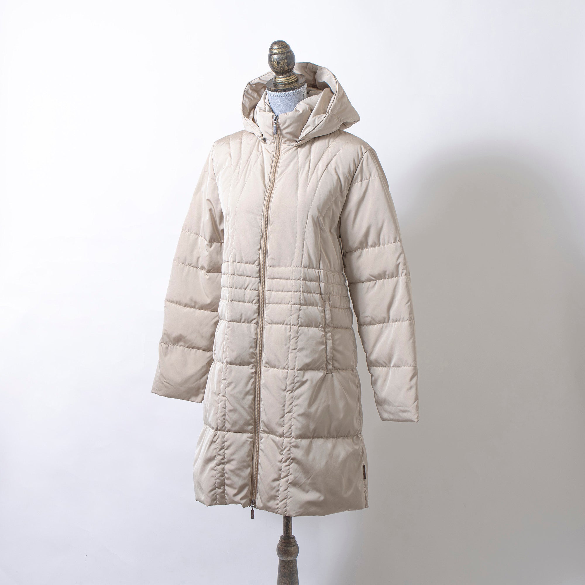 モンクレール MONCLER MONTANA モンタナ ダウンコート ロング ベージュ レディース 茶タグ フード付き フーデッドコート ダウンジャケット