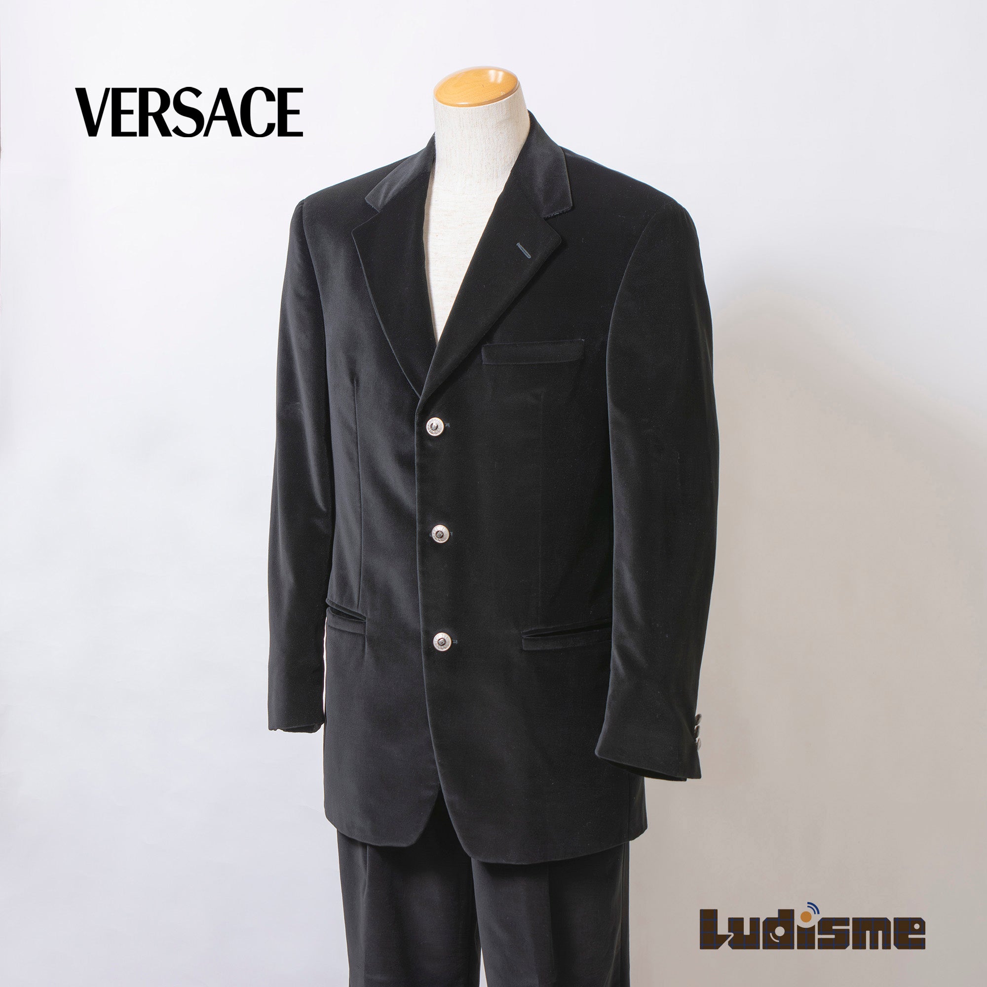 ヴェルサーチ VERSACE CLASSIC V2 セットアップ ベルベット ブラック 3B ジャケット&パンツ メンズ スーツ テーラドジャケット ボトムス