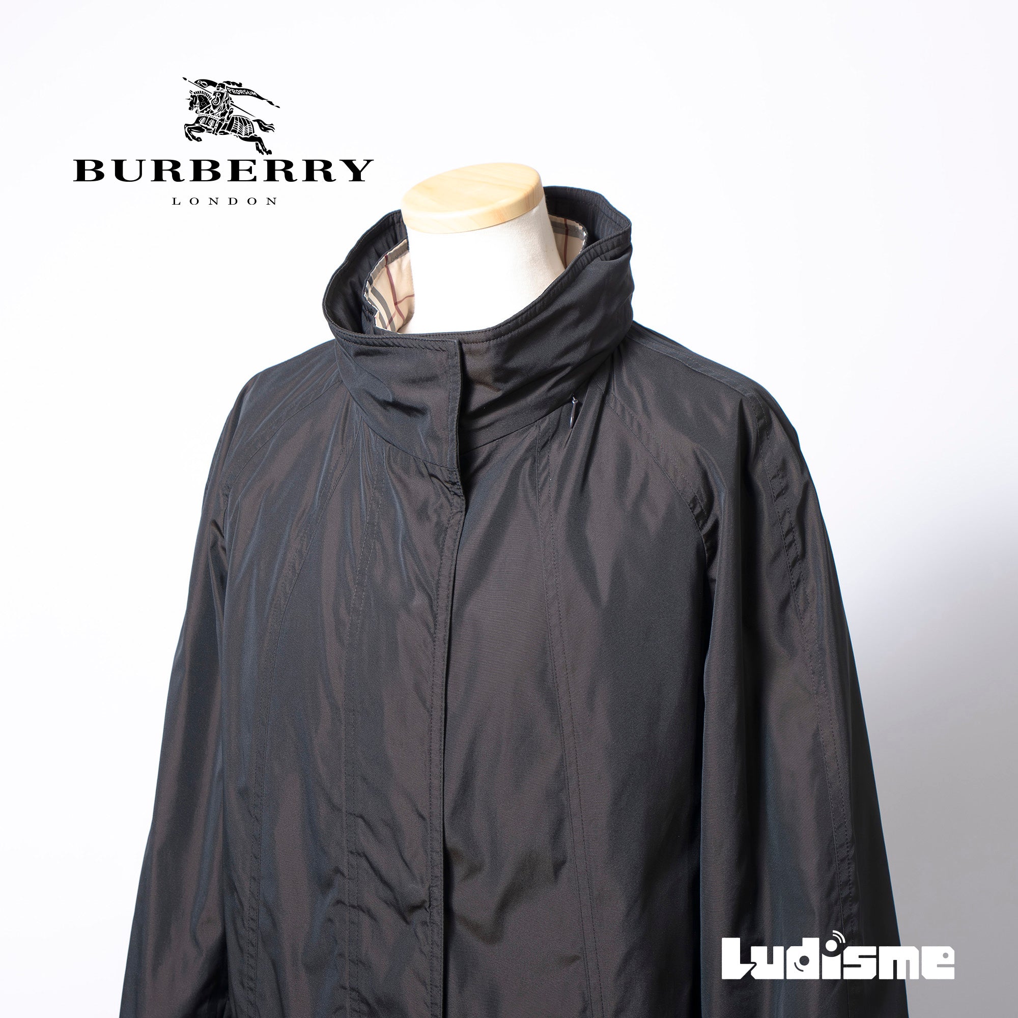 バーバリー Burberry London パッカブル フードジャケット ダウンライナー付き ブラック系 レディース 9 ナイロンジャケット ジャンパー