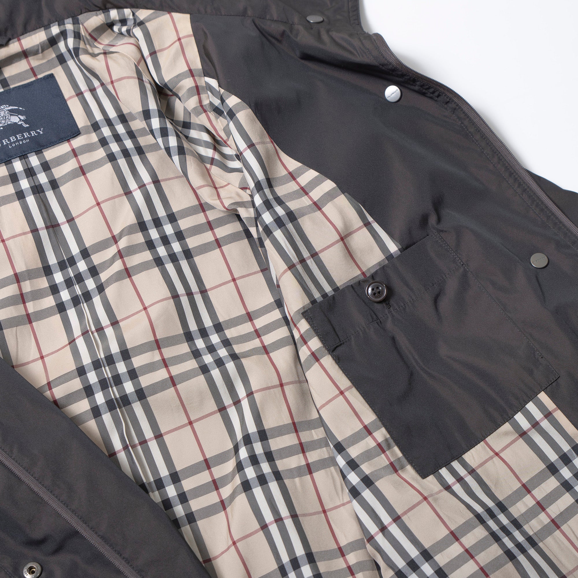 バーバリー Burberry London パッカブル フードジャケット ダウンライナー付き ブラック系 レディース 9 ナイロンジャケット ジャンパー