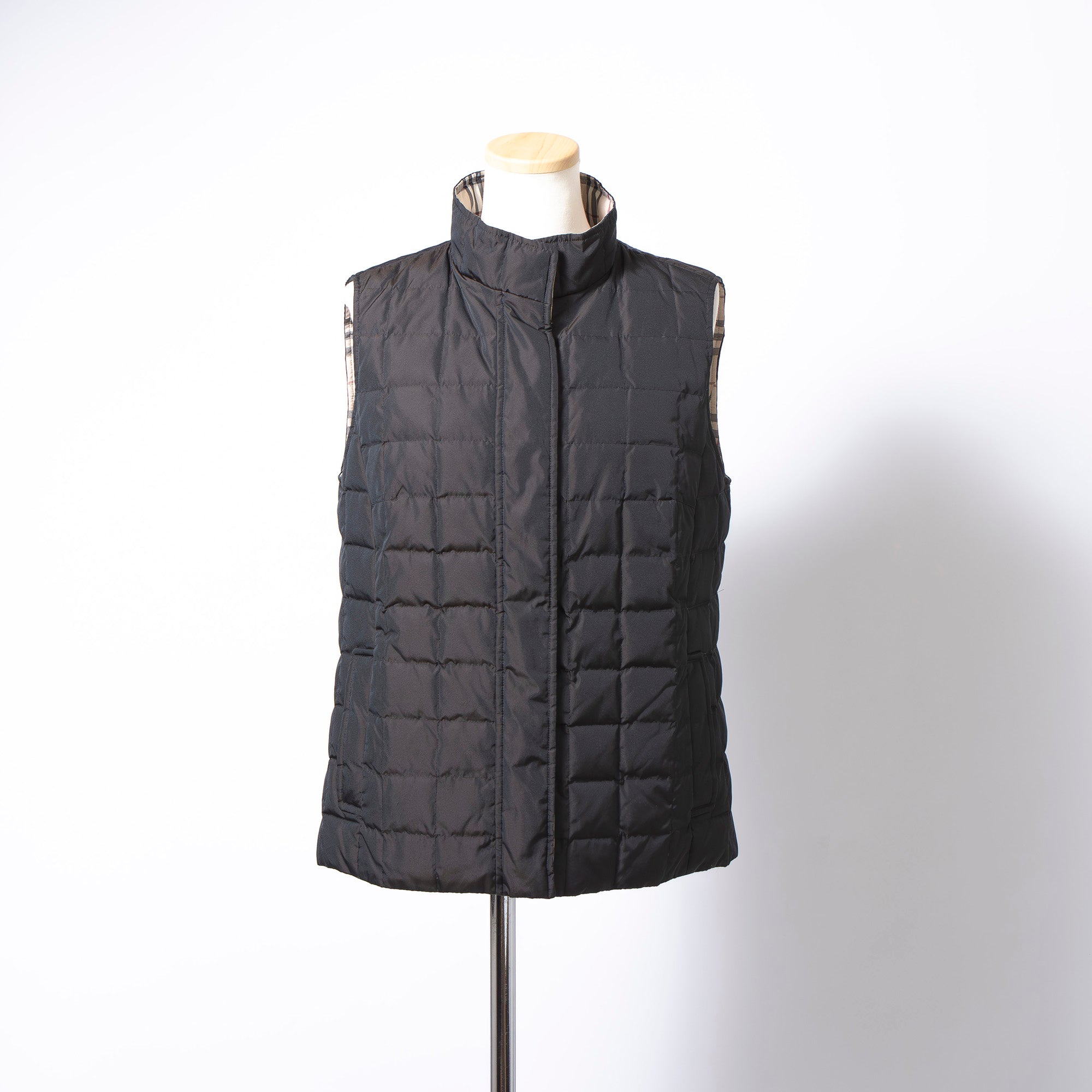 バーバリー Burberry London パッカブル フードジャケット ダウンライナー付き ブラック系 レディース 9 ナイロンジャケット ジャンパー