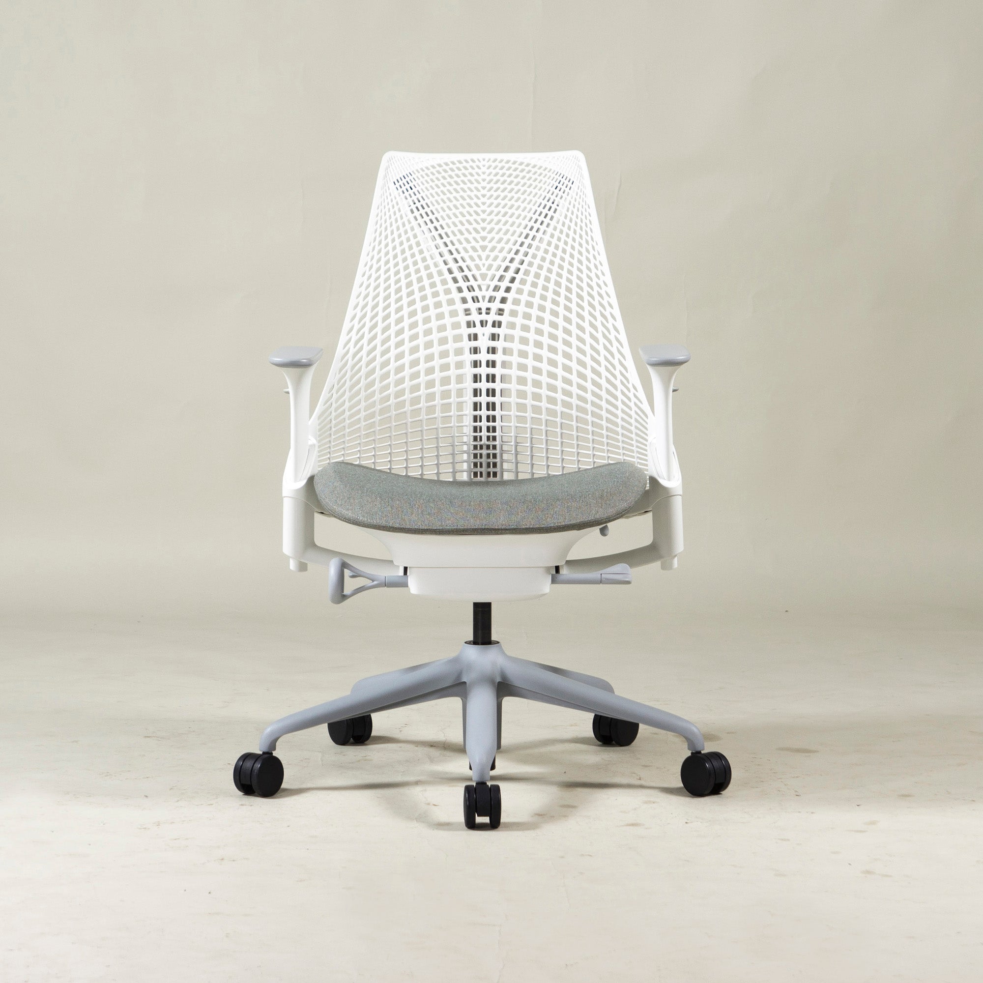 ◆2021年製◆美品◆Herman Miller/ハーマンミラー セイルチェア アジャスタブルアーム ホワイト×グレー デスクチェア