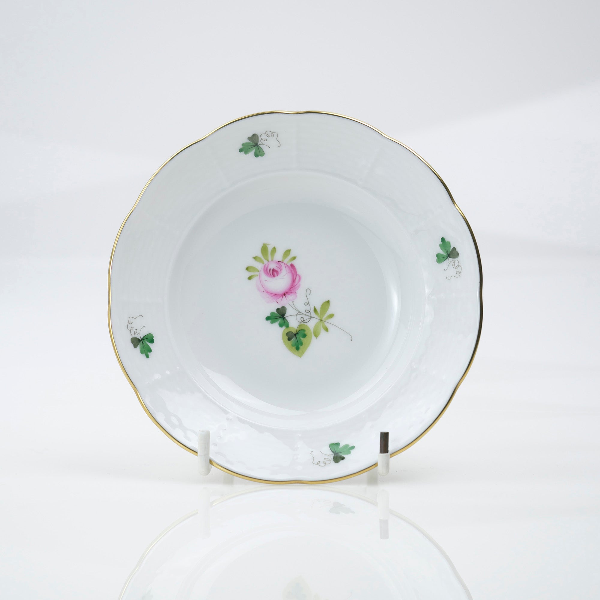 Herend Vienna Rose Simple Oriental Bowl Set of 2 Small Plates Good Condition