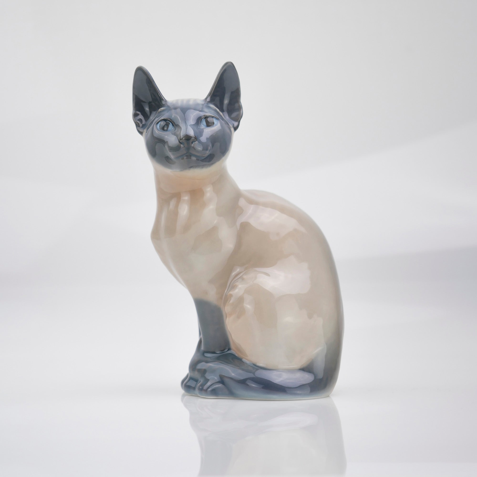 ロイヤルコペンハーゲン ROYAL COPENHAGEN シャムネコ 猫 フィギュリン 置物