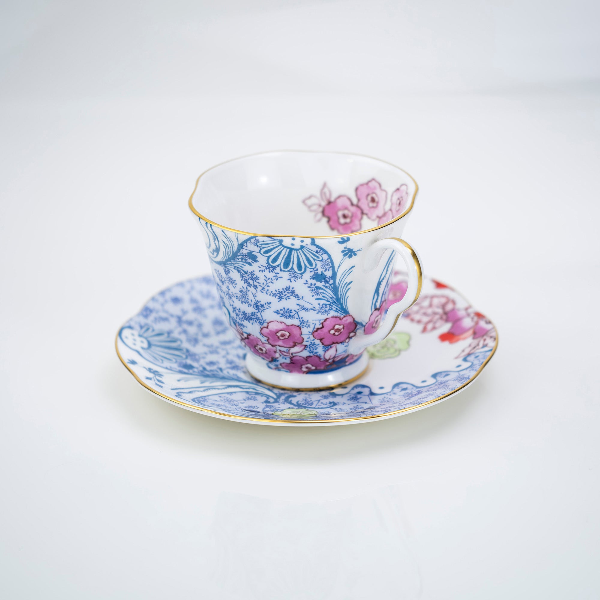 ウェッジウッド バタフライブルーム WEDGWOOD BUTTERFLY BLOOM カップ&ソーサー