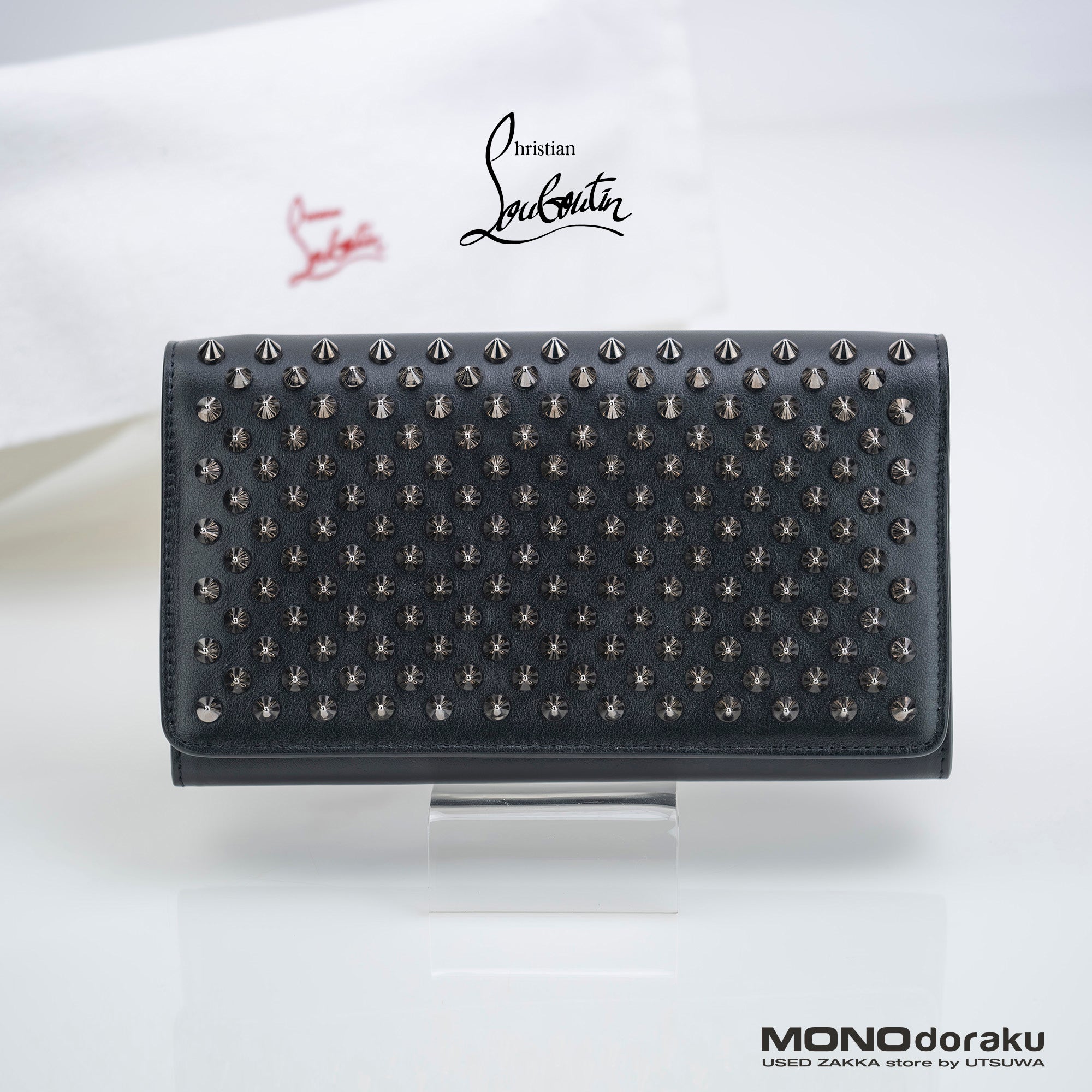 クリスチャンルブタン Christian Louboutin  マカロン スパイクスタッズウォレット ストラップ付長財布 美品