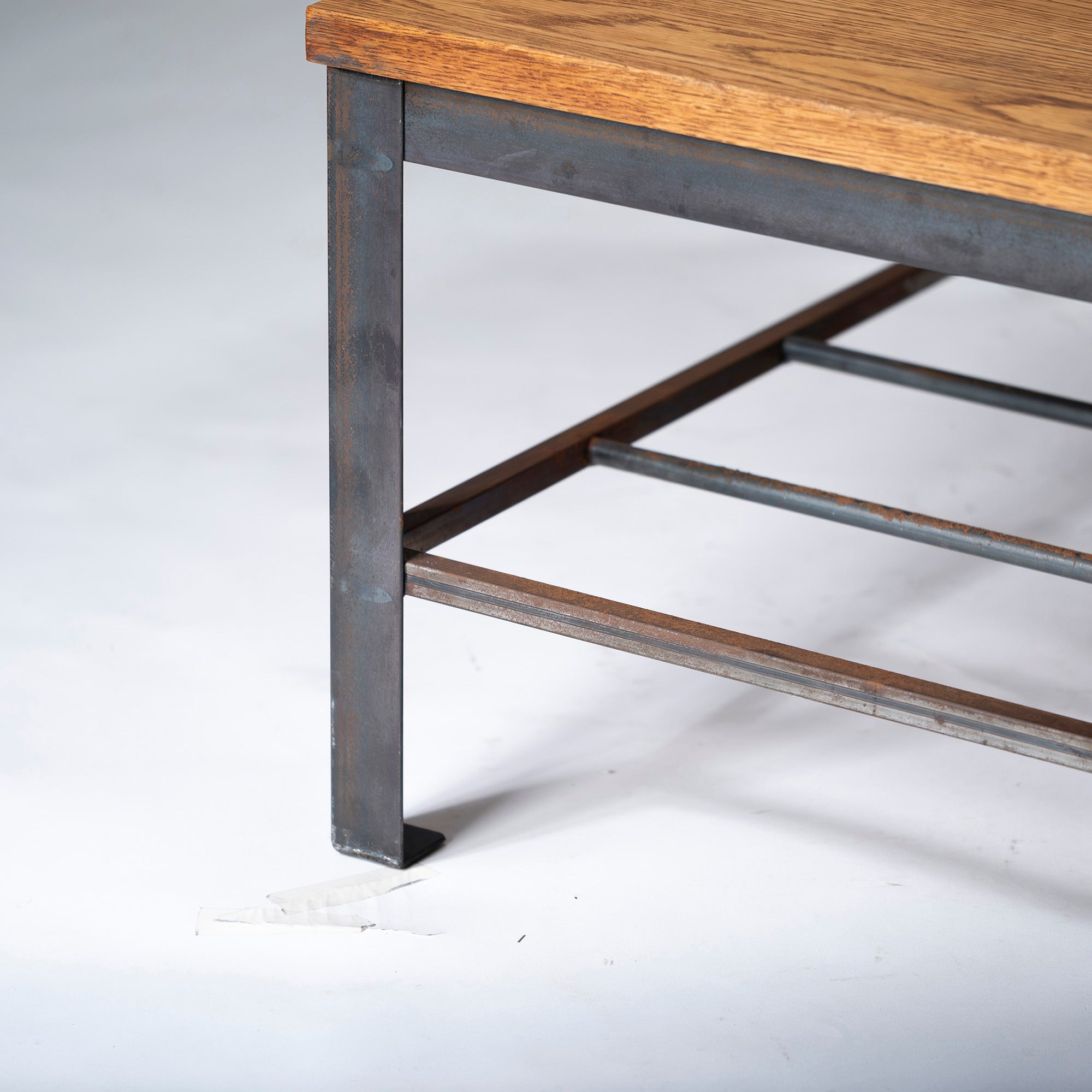 Center table Industrial design Oak wood x iron Vintage style Solid wood Cafe style Coffee table