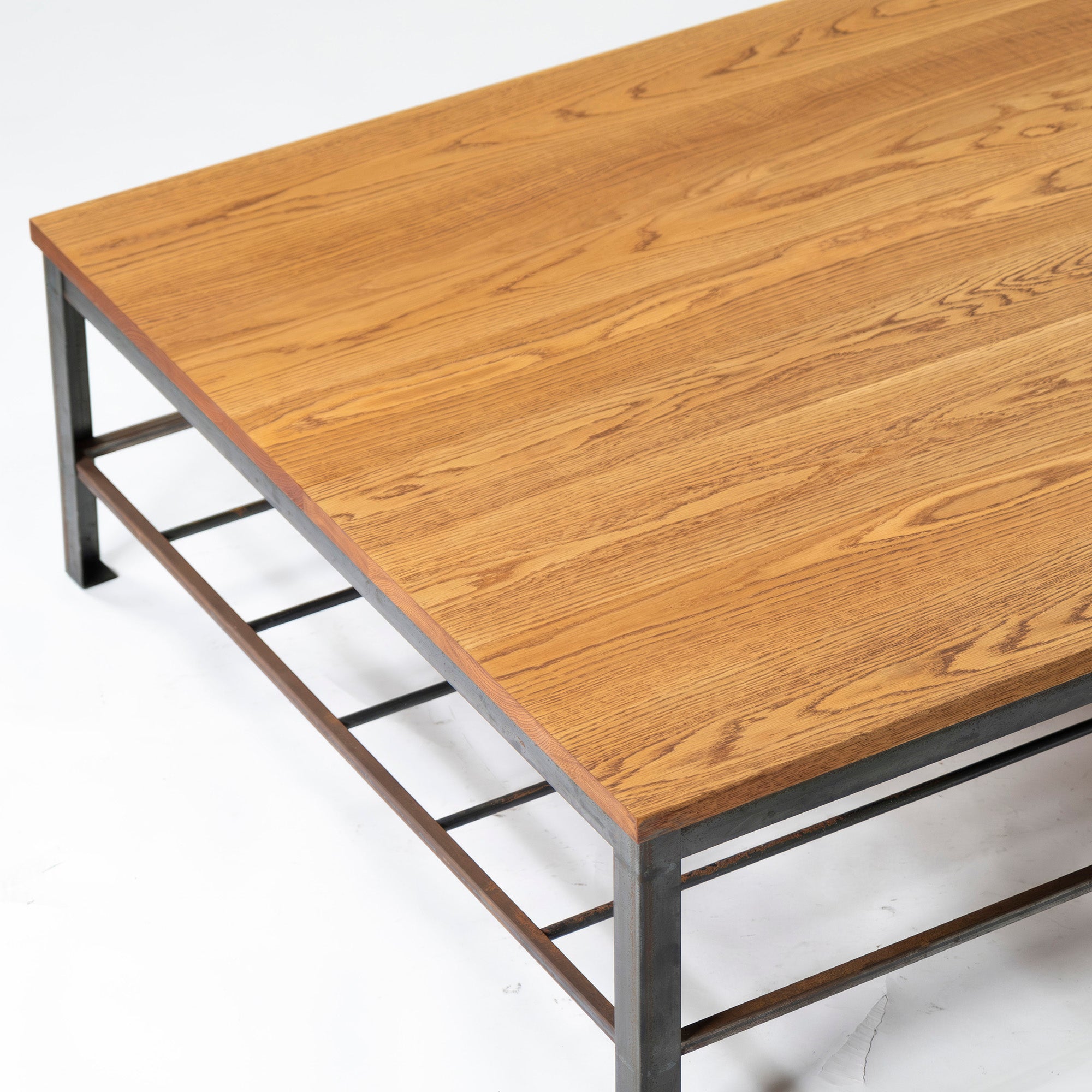 Center table Industrial design Oak wood x iron Vintage style Solid wood Cafe style Coffee table