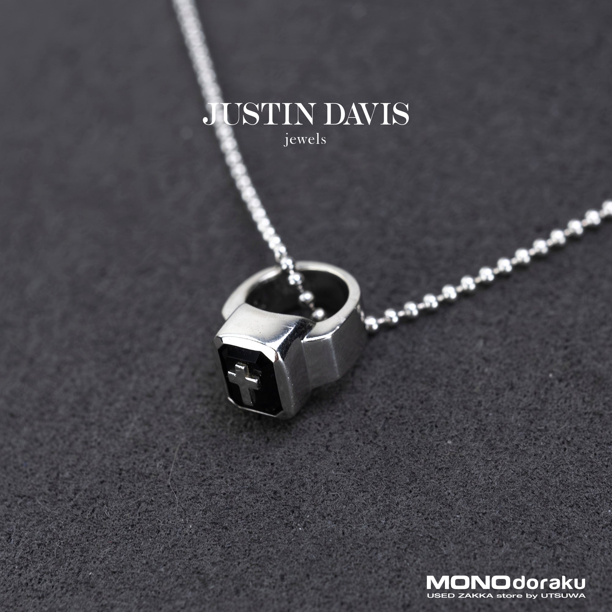 Justin Davis BABY EMINEM Ring Necklace Silver x Onyx