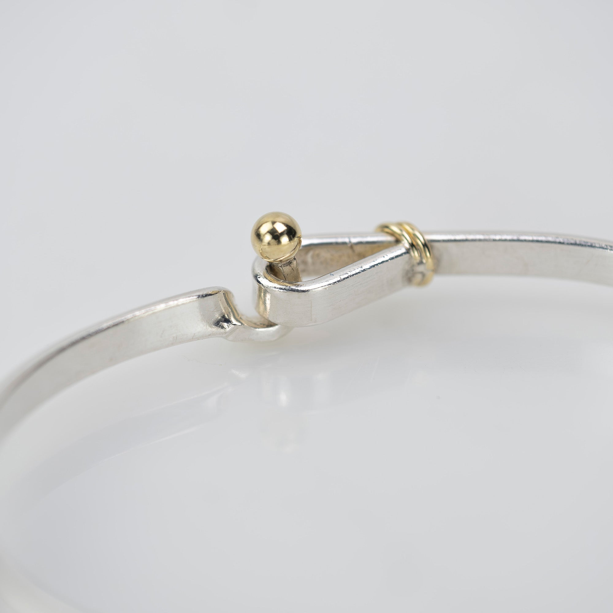 Tiffany &amp; Co. Hook &amp; Eye Bangle Bracelet Accessory Silver 925 K18 11.89g