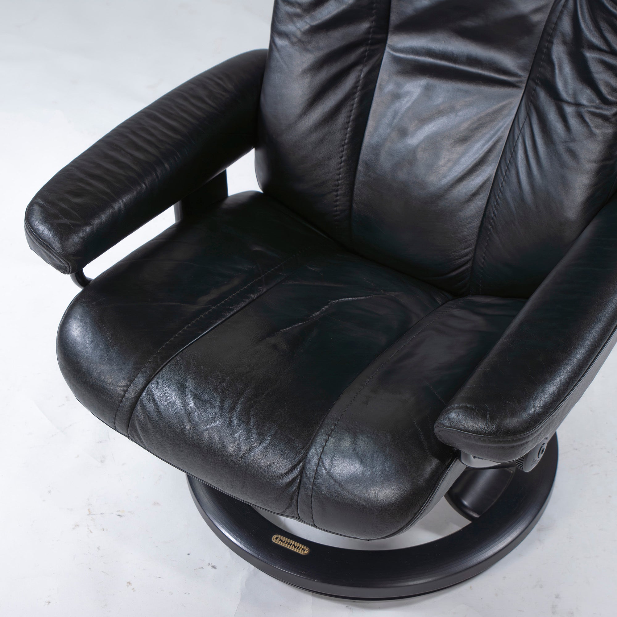 リクライニングチェア エコーネス EKORNES ストレスレスチェア Wing ブラック×ブラック オットマン付 北欧モダン