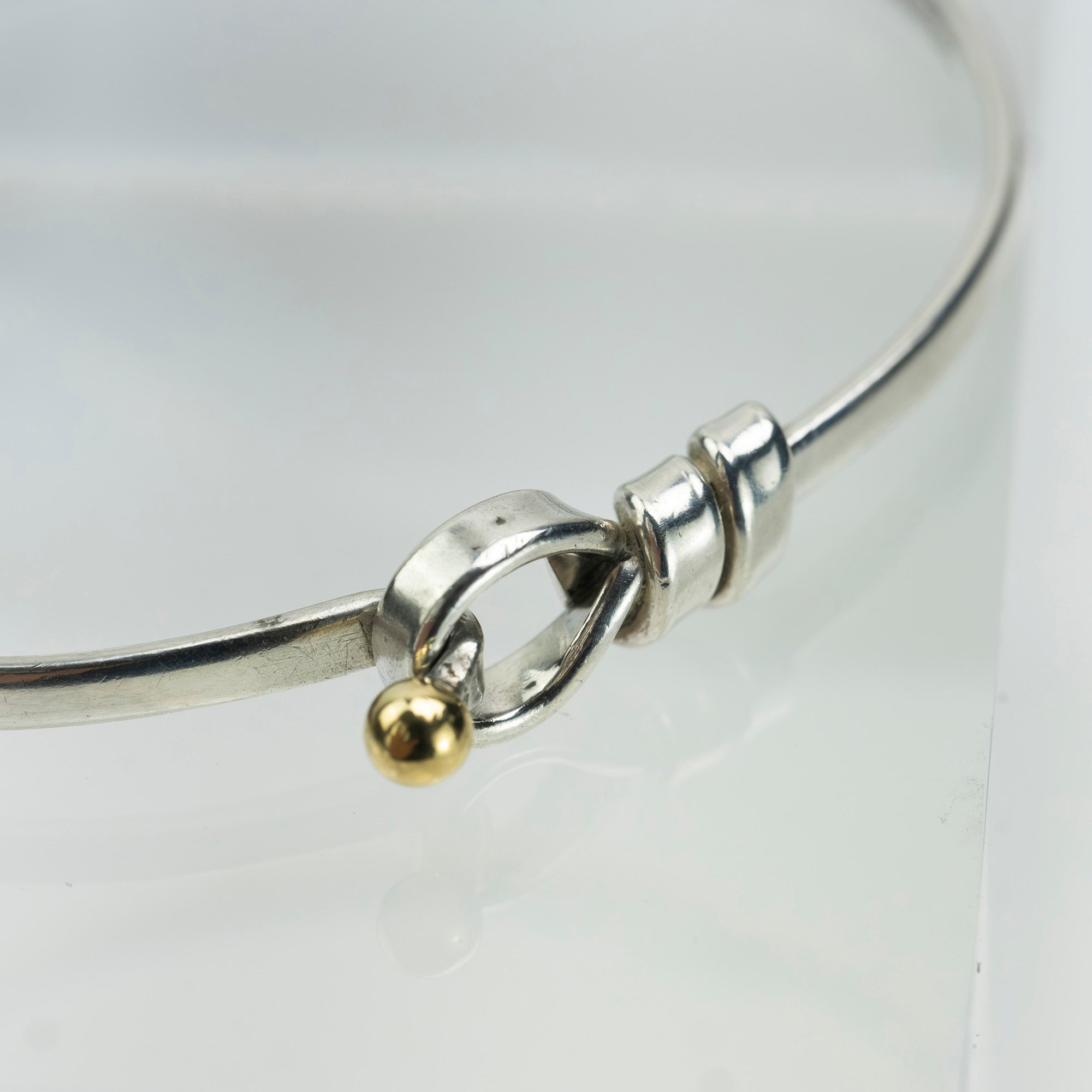 Tiffany &amp; Co. Flat Wire Love Knot Bangle Bracelet Women's Accessory 925 Silver K18 9.28g (2)