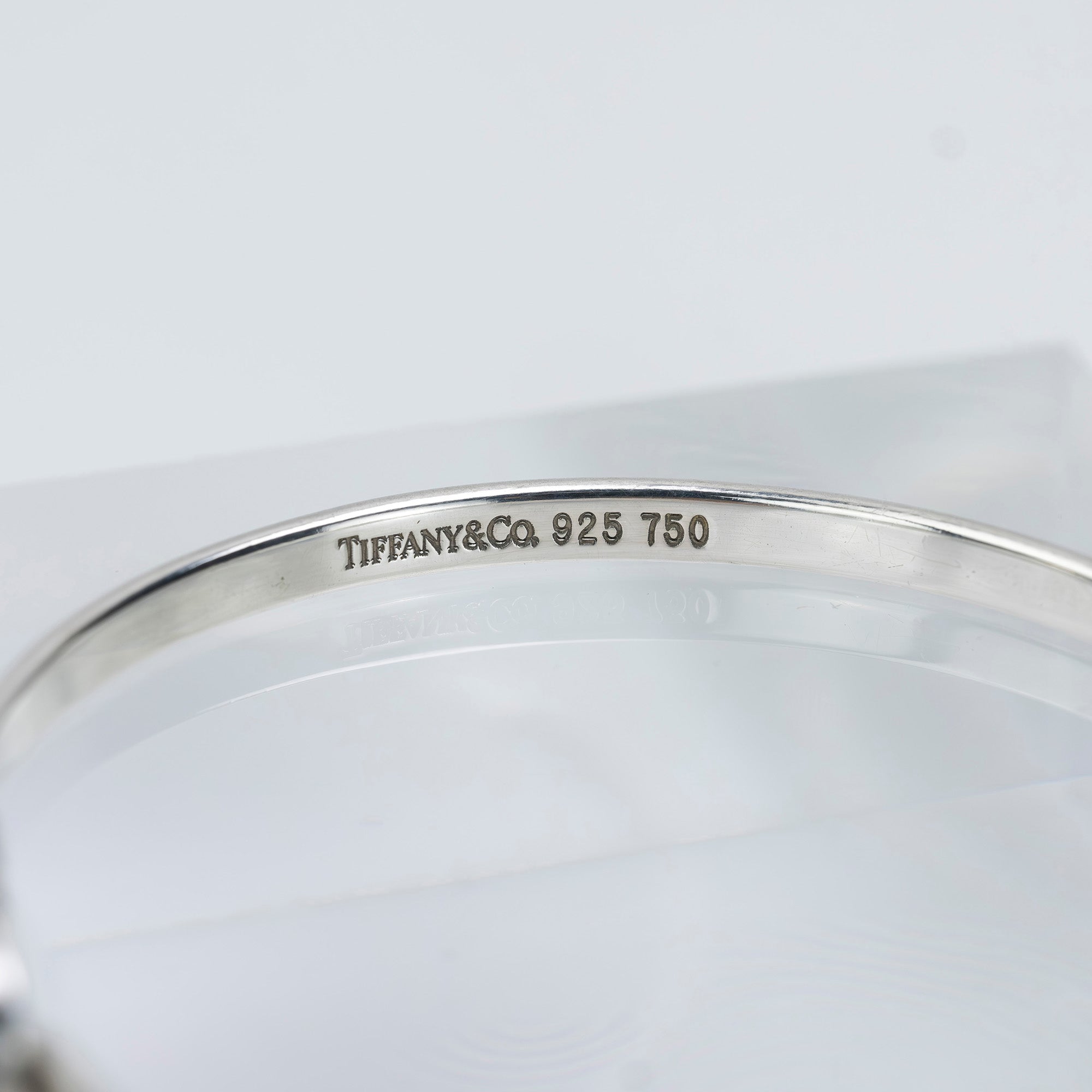 Tiffany &amp; Co. Flat Wire Love Knot Bangle Bracelet Women's Accessory 925 Silver K18 9.28g (2)