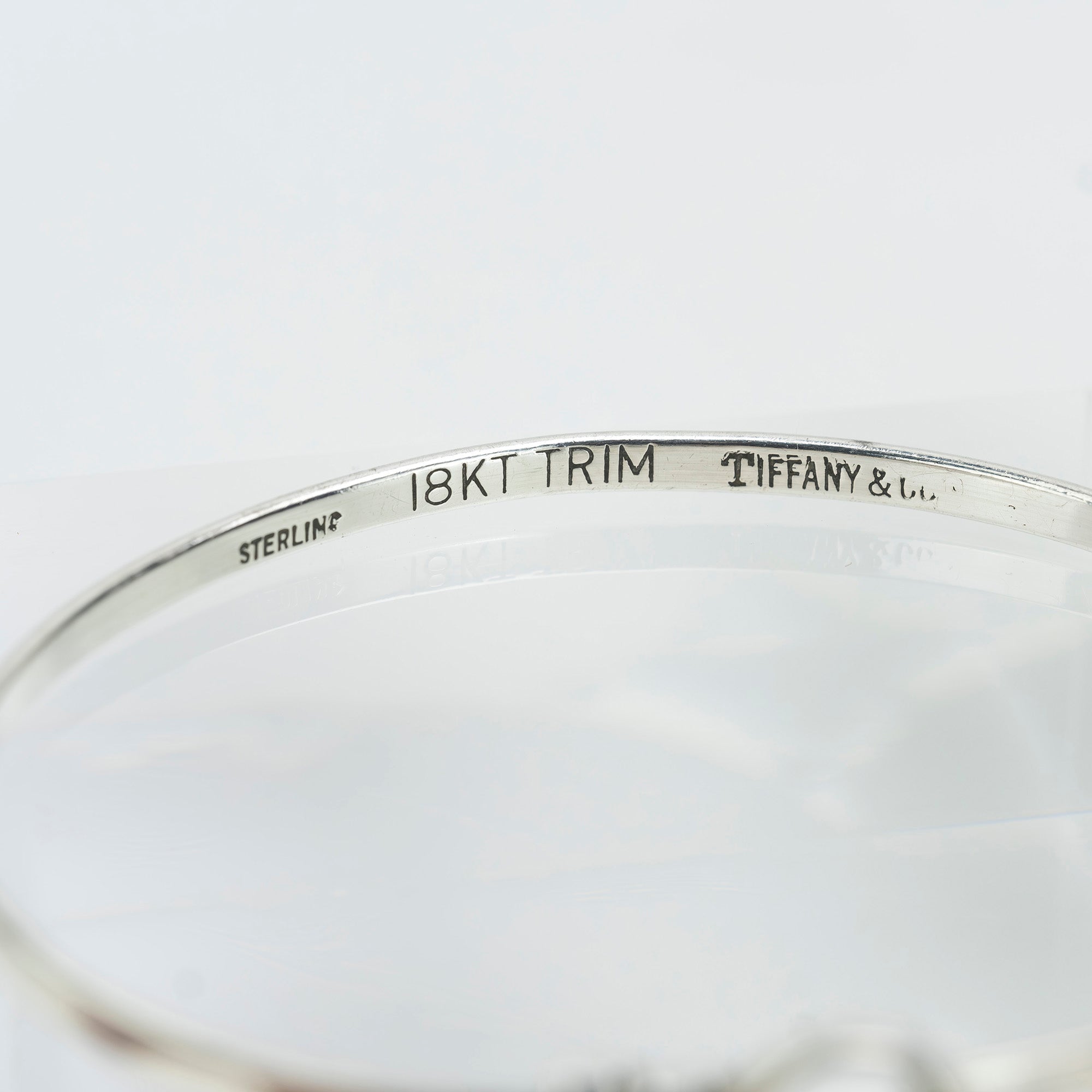 ティファニー TIFFANY＆Co. フラットワイヤー ラブノット バングル ブレスレット レディースアクセサリー  シルバー925 18KT TRIM  (3)