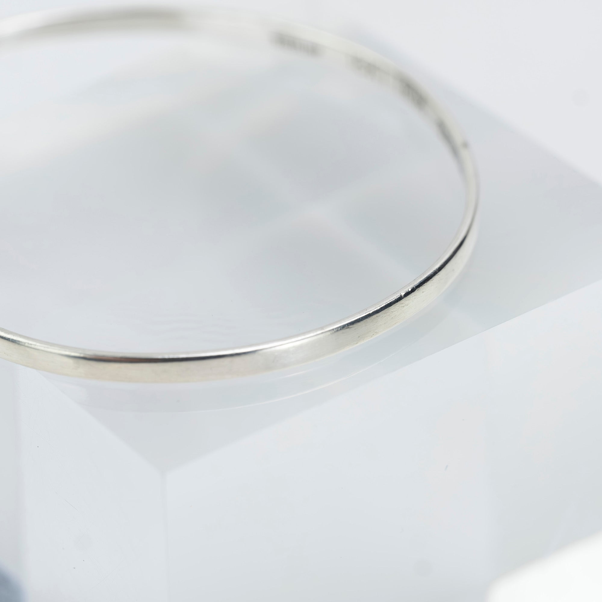 ティファニー TIFFANY＆Co. フラットワイヤー ラブノット バングル ブレスレット レディースアクセサリー  シルバー925 18KT TRIM  (3)