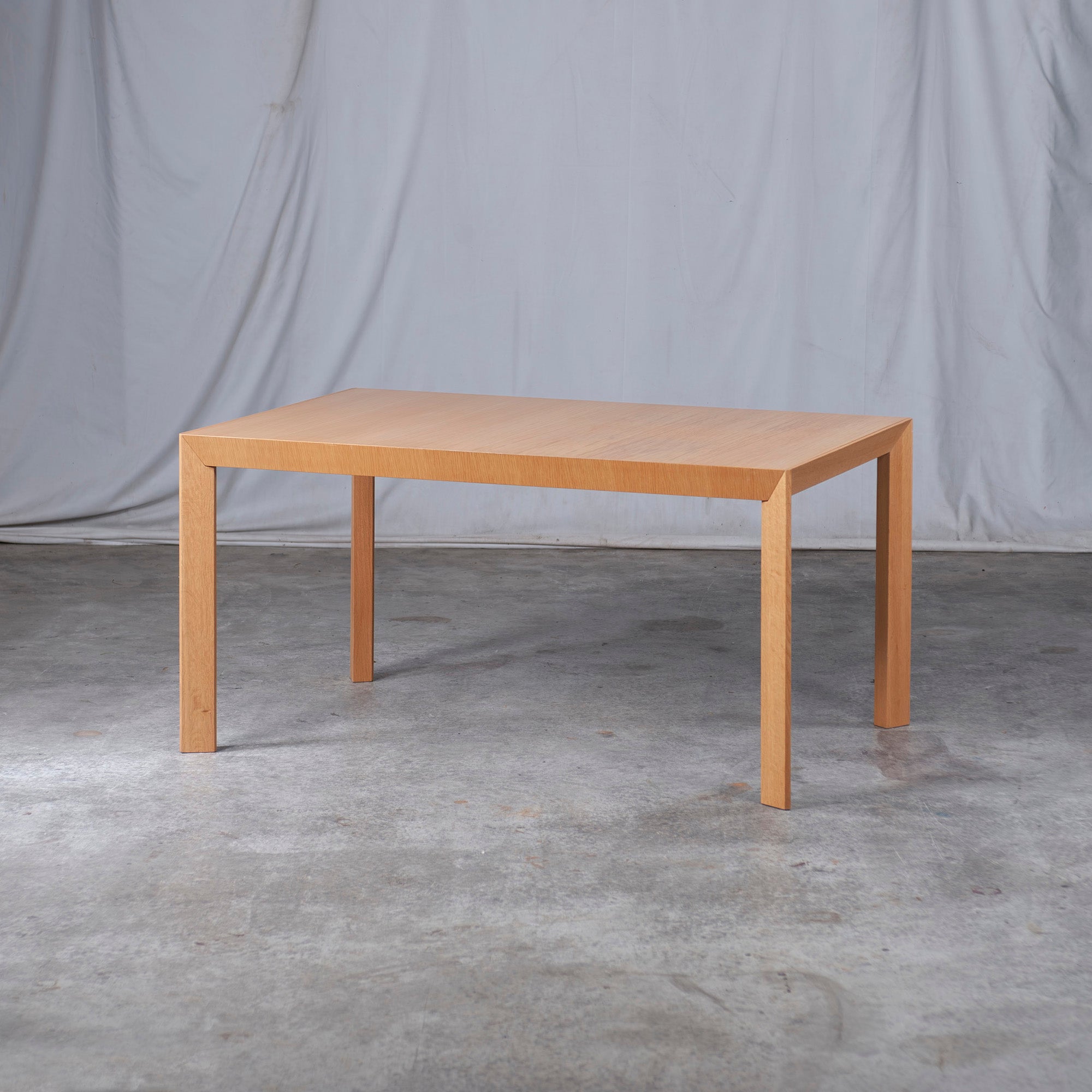 Dining Table CondeHouse Move Extension Table Hokkaido Ash Wood Extendable Tabletop Natural Modern