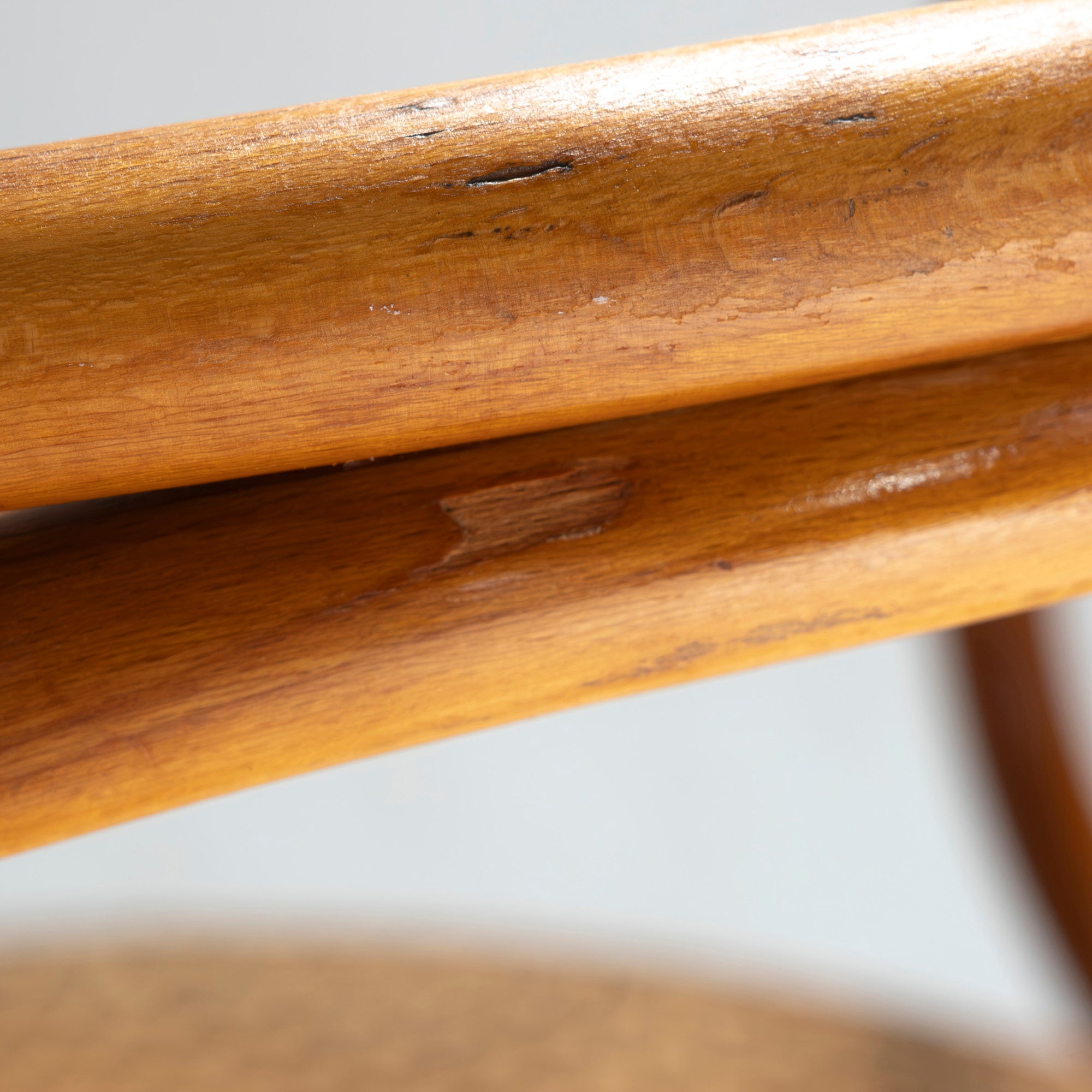 ヴィンテージチェア AIDEC アイデック ベントウッドチェア ビーチ材 ラタン張り チェコスロバキア製(2) THONET トーネット ダイニングチェア 曲木椅子 アームチェア アンティーク ナチュラル ヴィンテージチェア AIDEC アイデック ベントウッドチェア