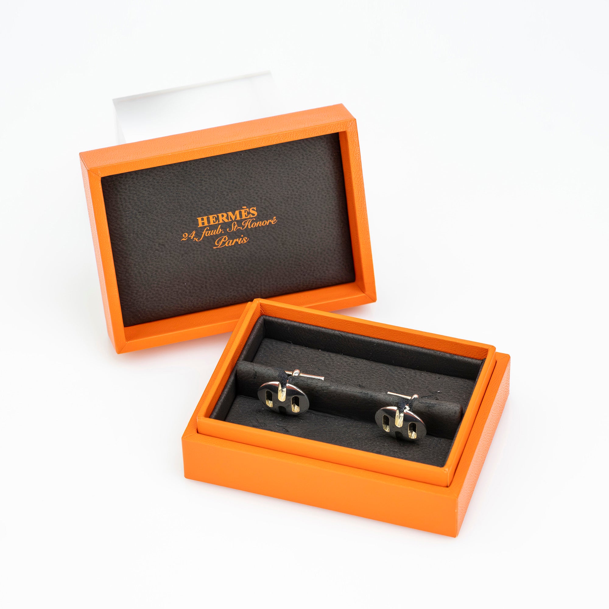 HERMES シルバー カフリンクス 専用ボックス付き エルメス HERMES キューブボックス ロゴモチーフ カフス
