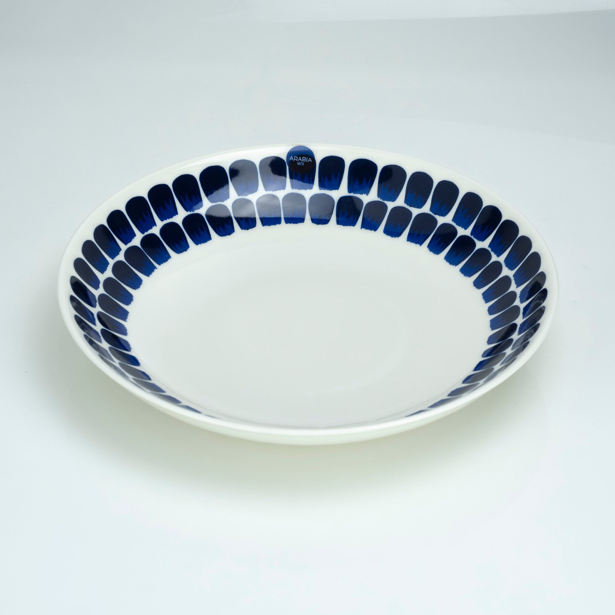 Arabia Tuokio 24h Deep Plate, 24cm, Scandinavian Style, Excellent Condition, Sticker Included (4)