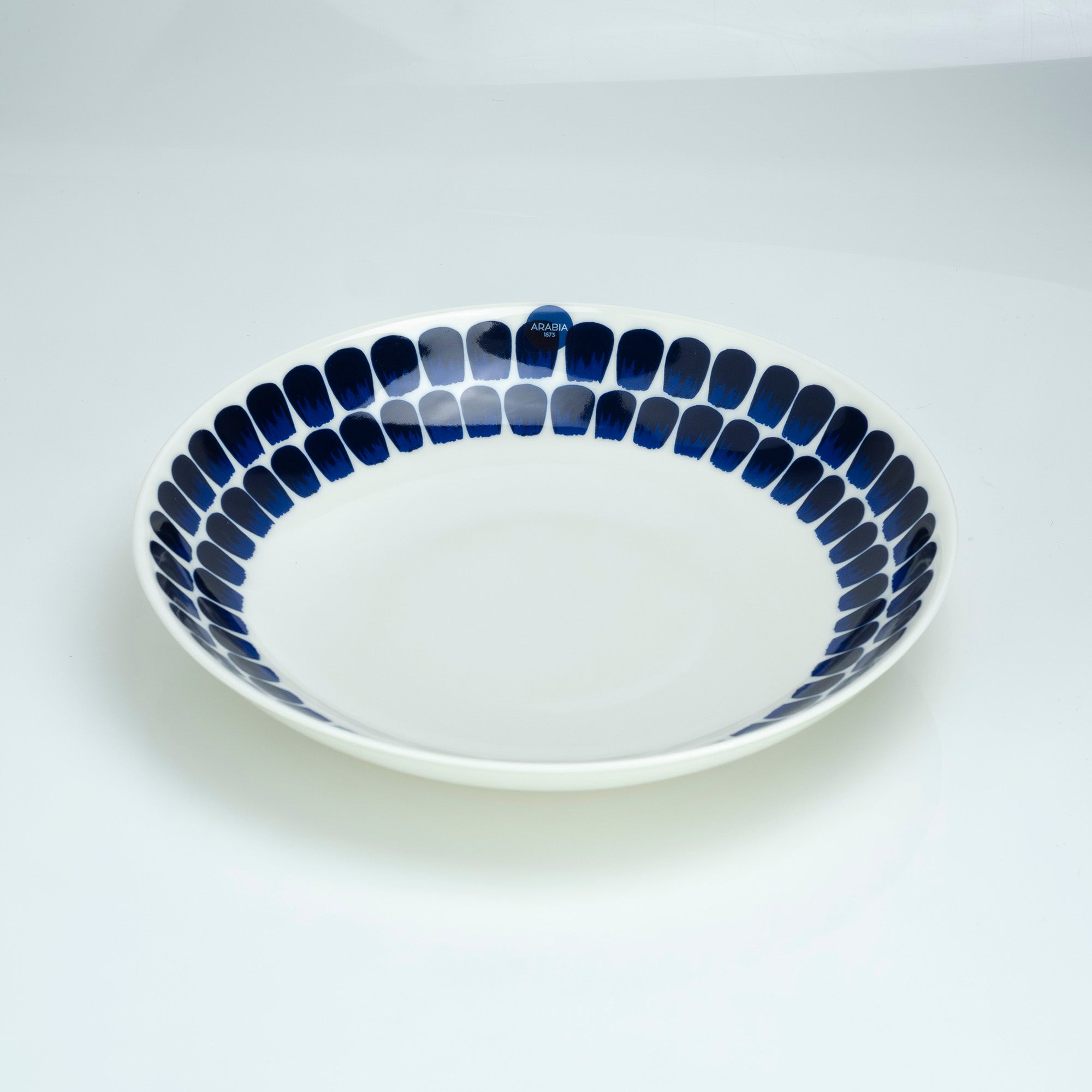 Arabia Tuokio 24h Deep Plate, 24cm, Scandinavian Style, Excellent Condition, Sticker Included (6)