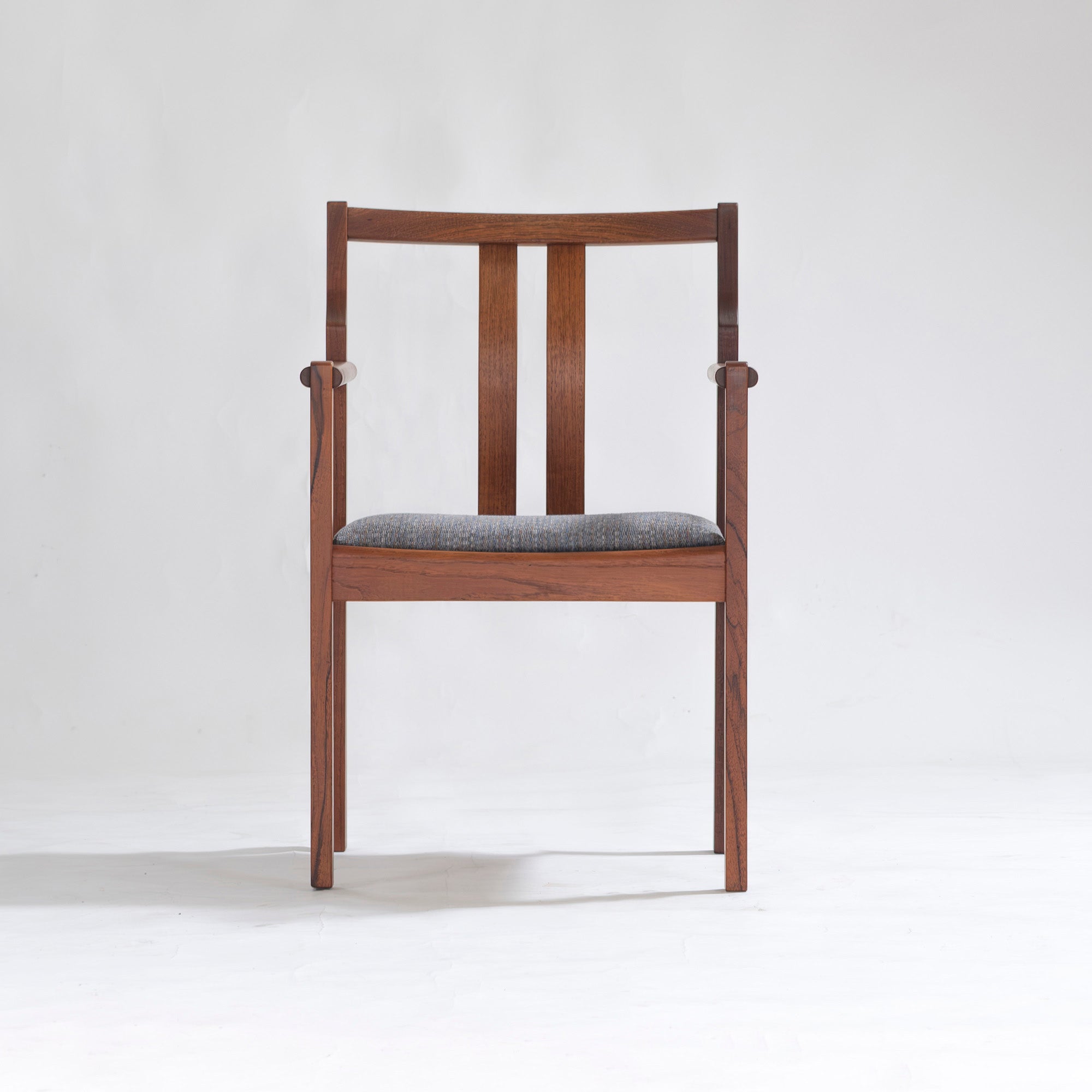 Dining Chair, Japanese Vintage, Solid Teak Armchair (2), Scandinavian Style, Scandinavian Vintage, British Vintage, Mid-Century