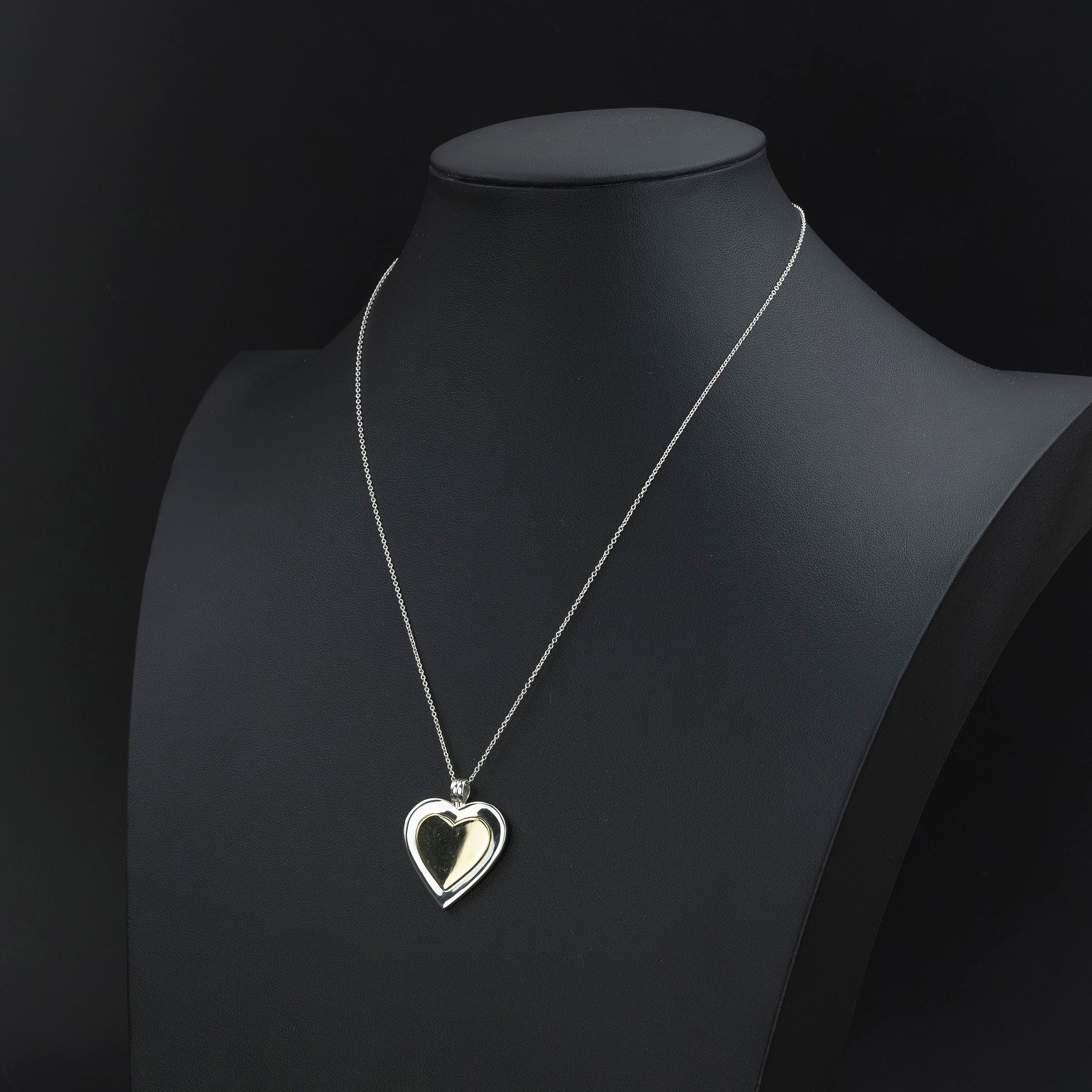 Tiffany &amp; Co. Heart Necklace in 18K Yellow Gold and 925 Silver, 11.1g